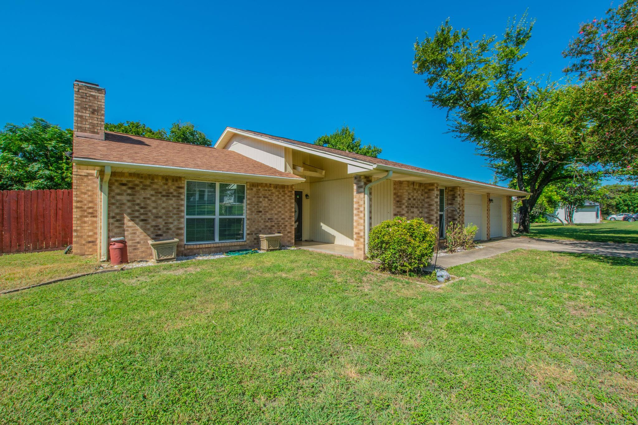 7273 Woodlake Cir Property Photo 27