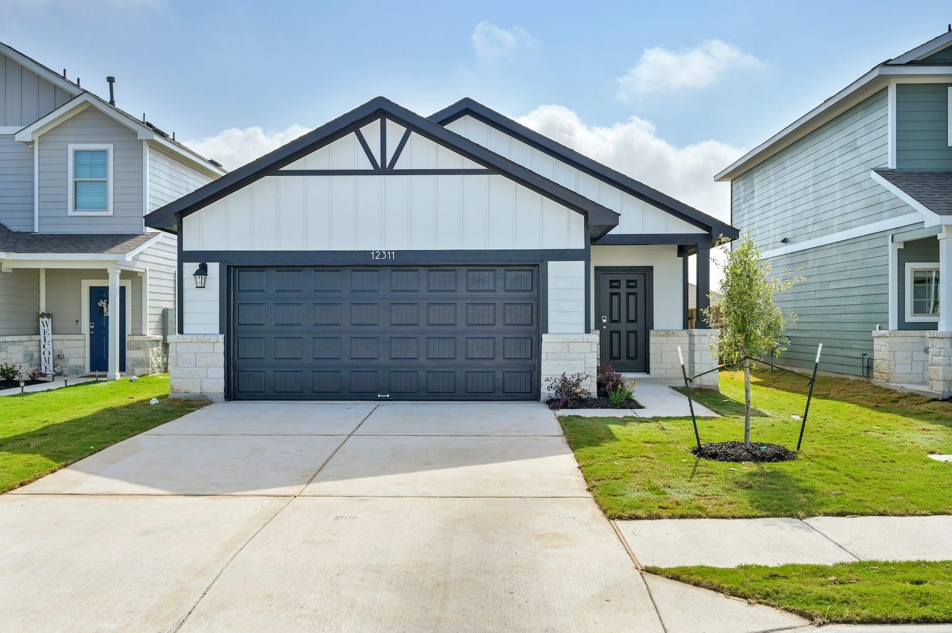 12311 Zenyatta Dr Property Photo 1