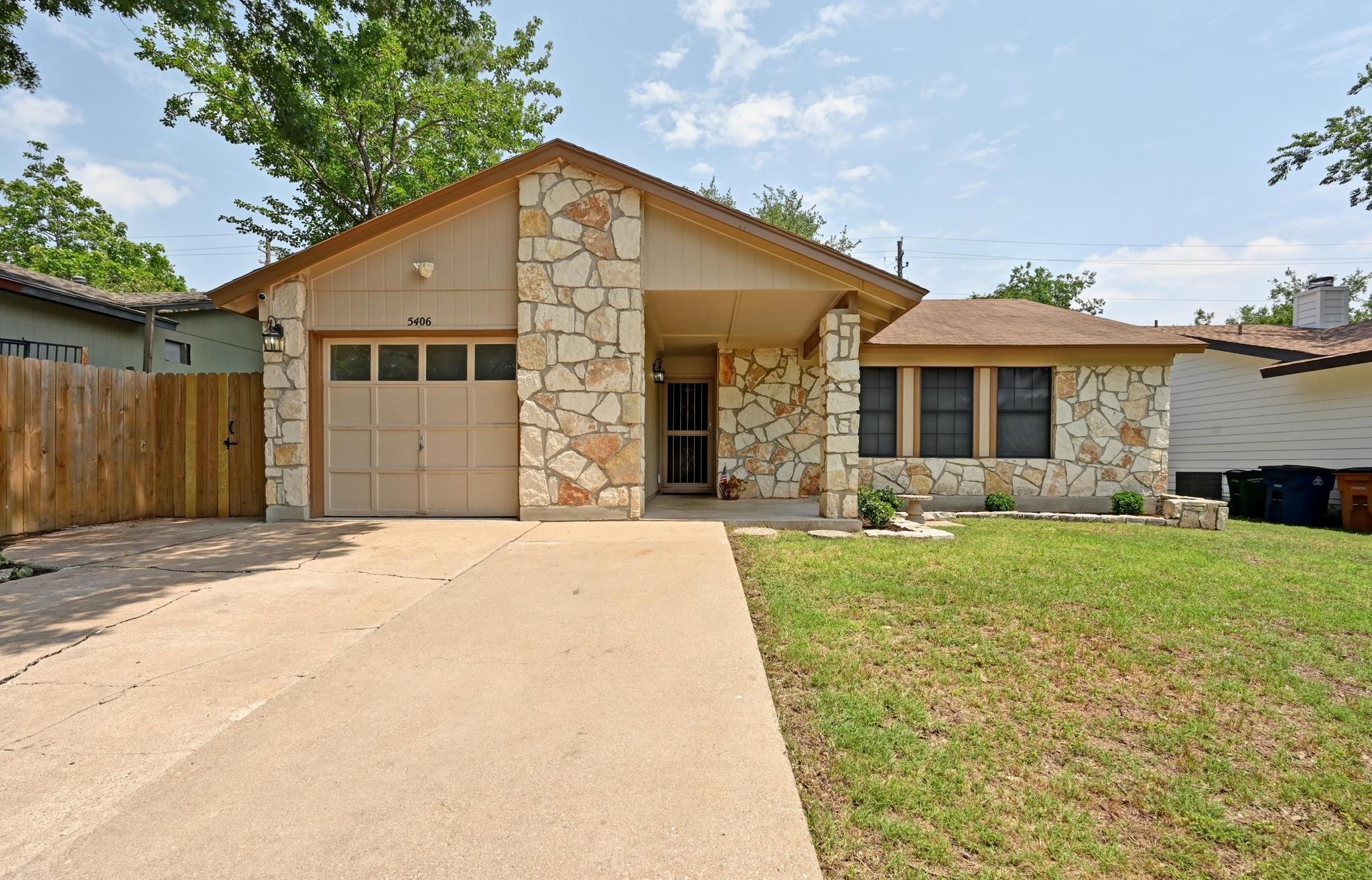 5406 Fence Row Property Photo