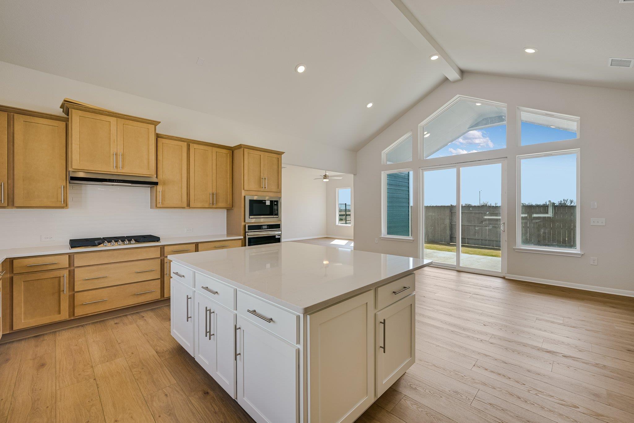 8513 Dongan Dr Property Photo 4