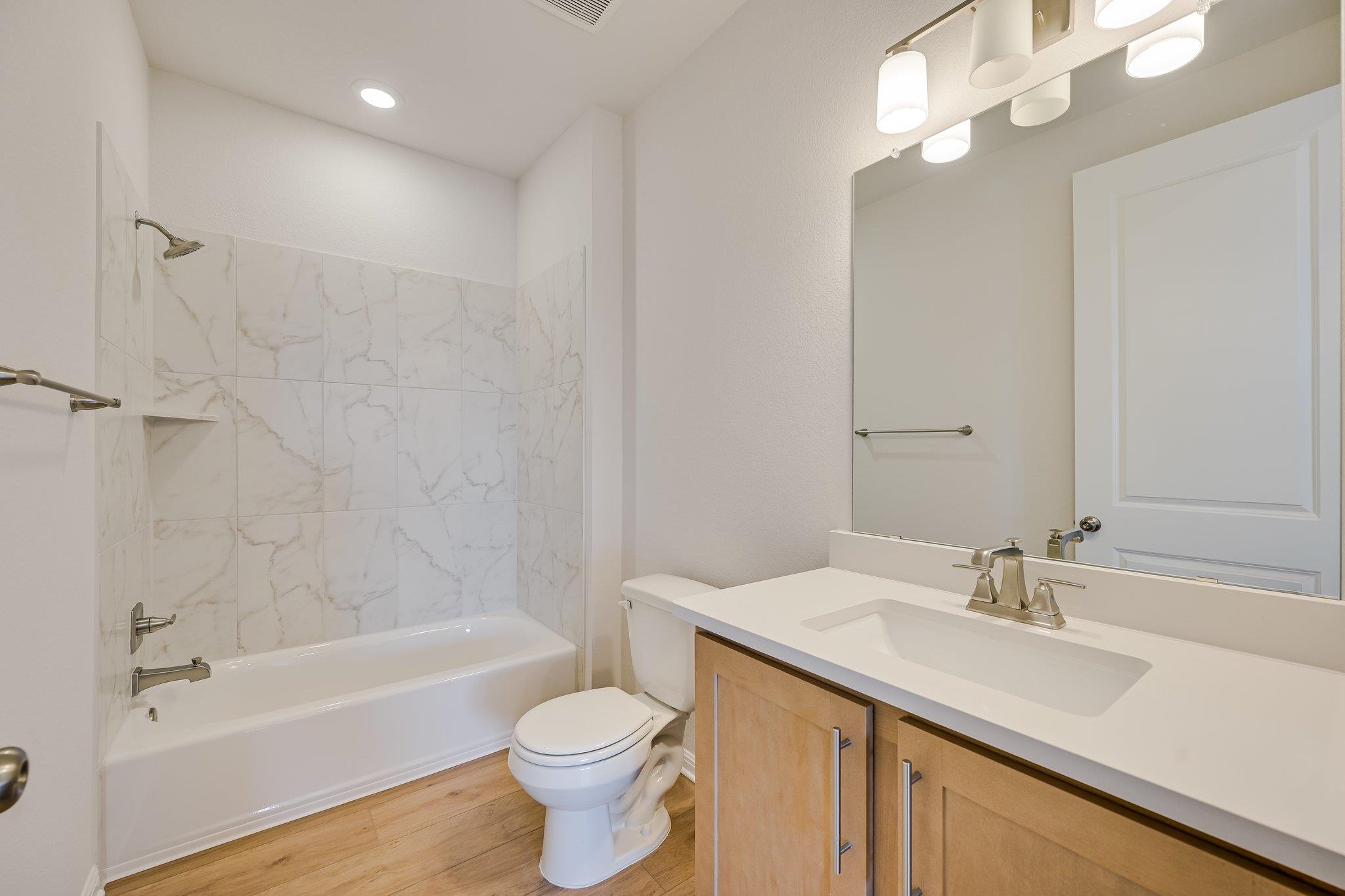 8513 Dongan Dr Property Photo 20
