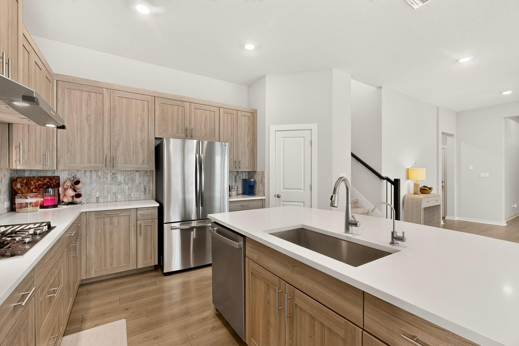 1008 Summer Gln Property Photo 10