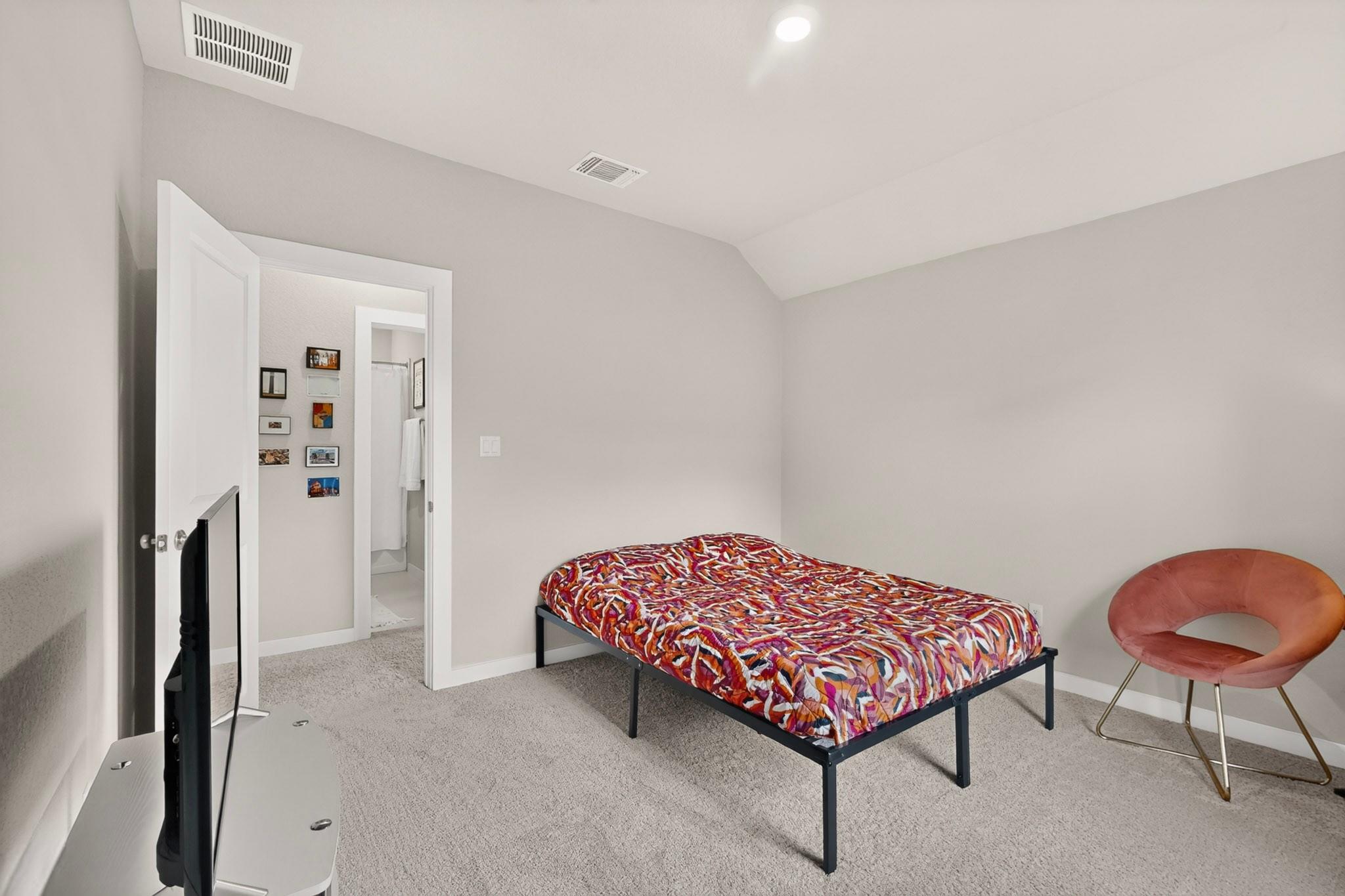 1008 Summer Gln Property Photo 24
