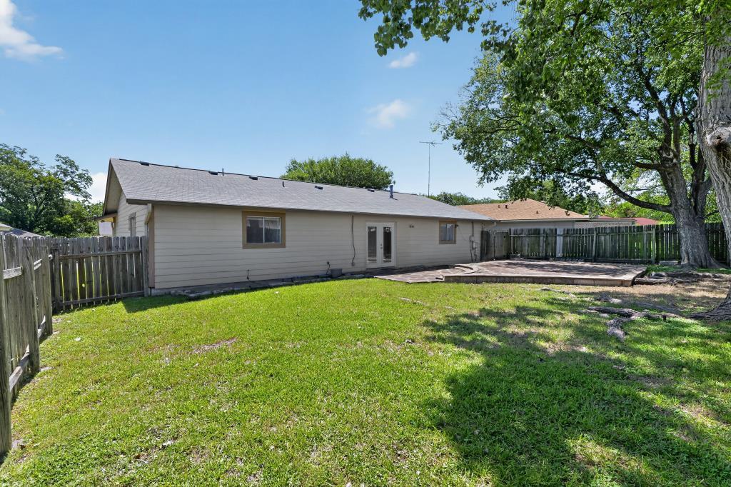 8602 Colonial Dr Property Photo 26