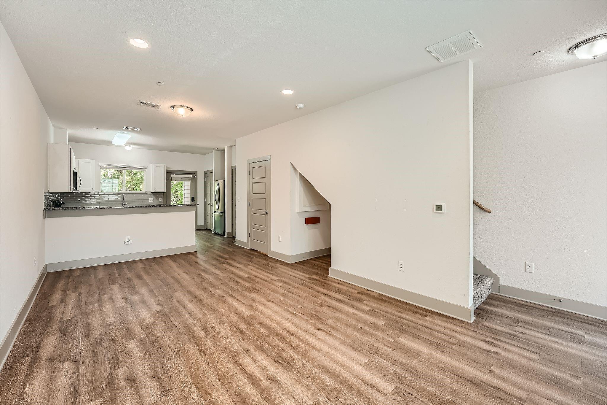 12264 Abbey Glen Ln Property Photo 2