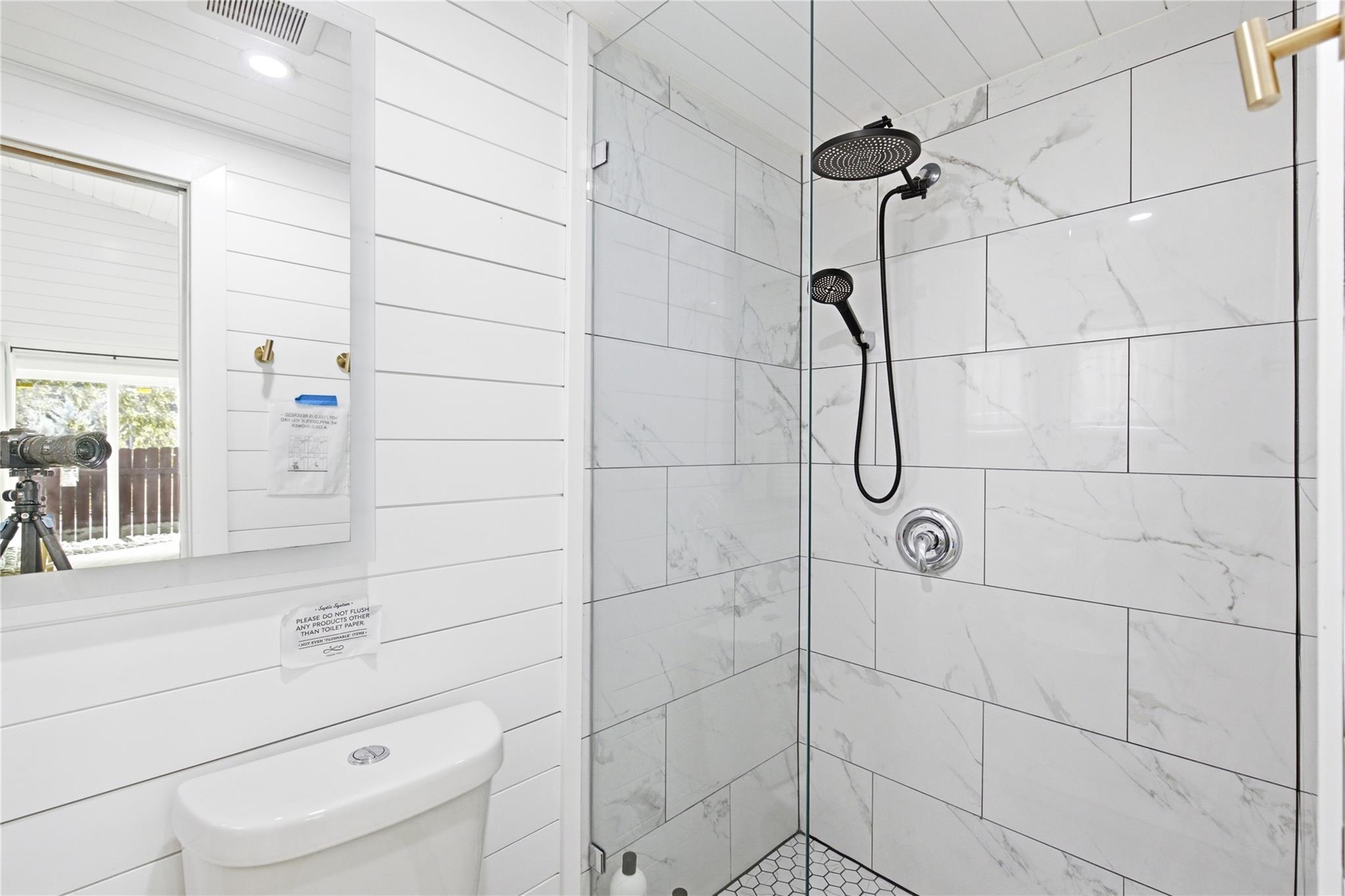 1902 Whitebead Trl Property Photo 27