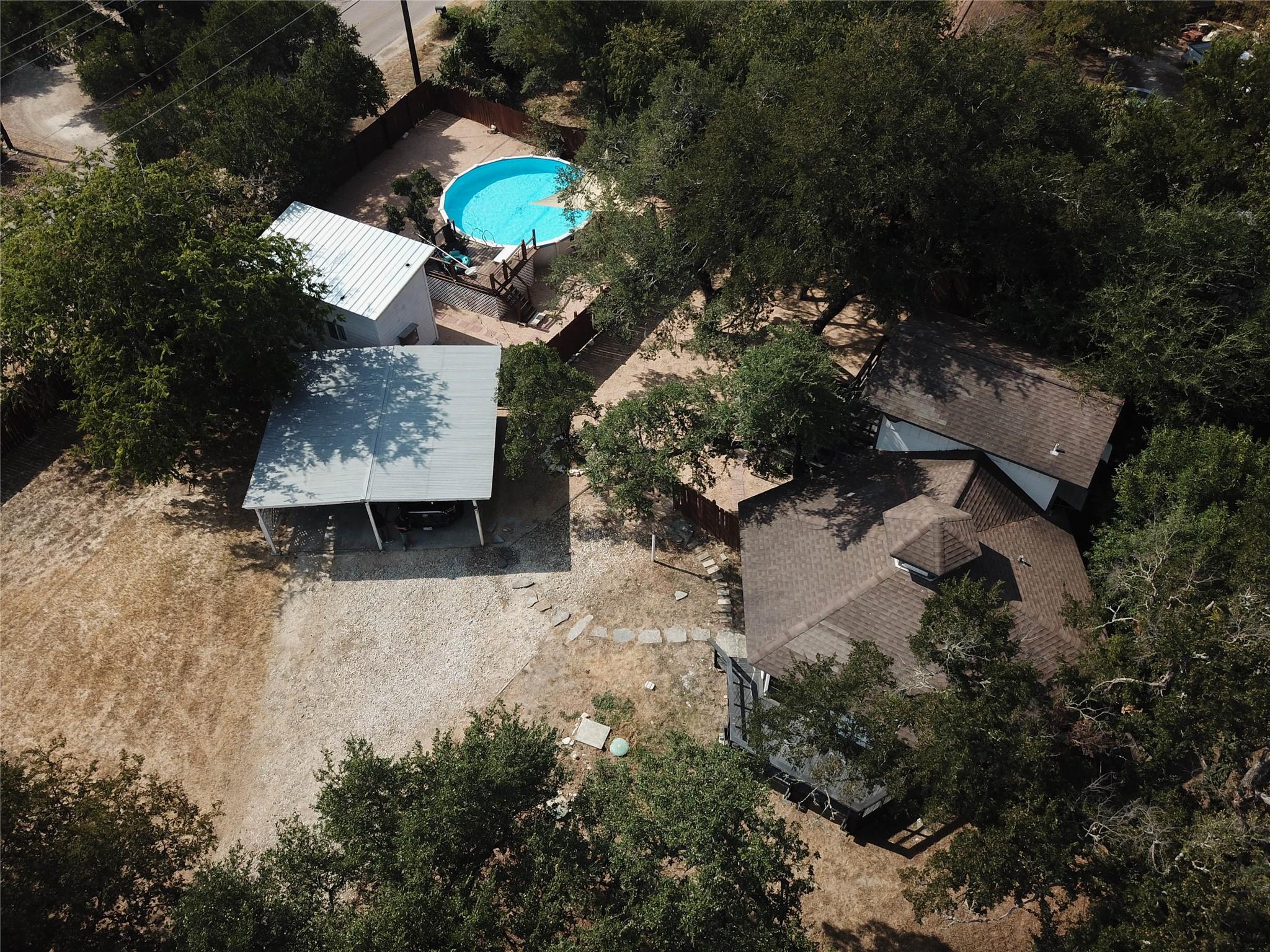 1902 Whitebead Trl Property Photo 30