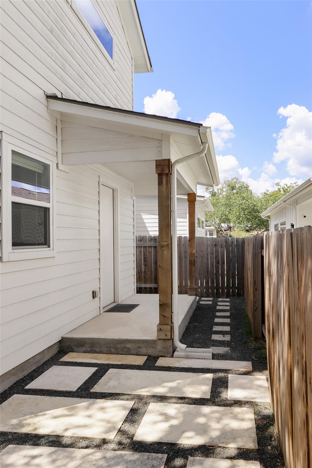 5421 Blue Bird Ln #2 Property Photo 15