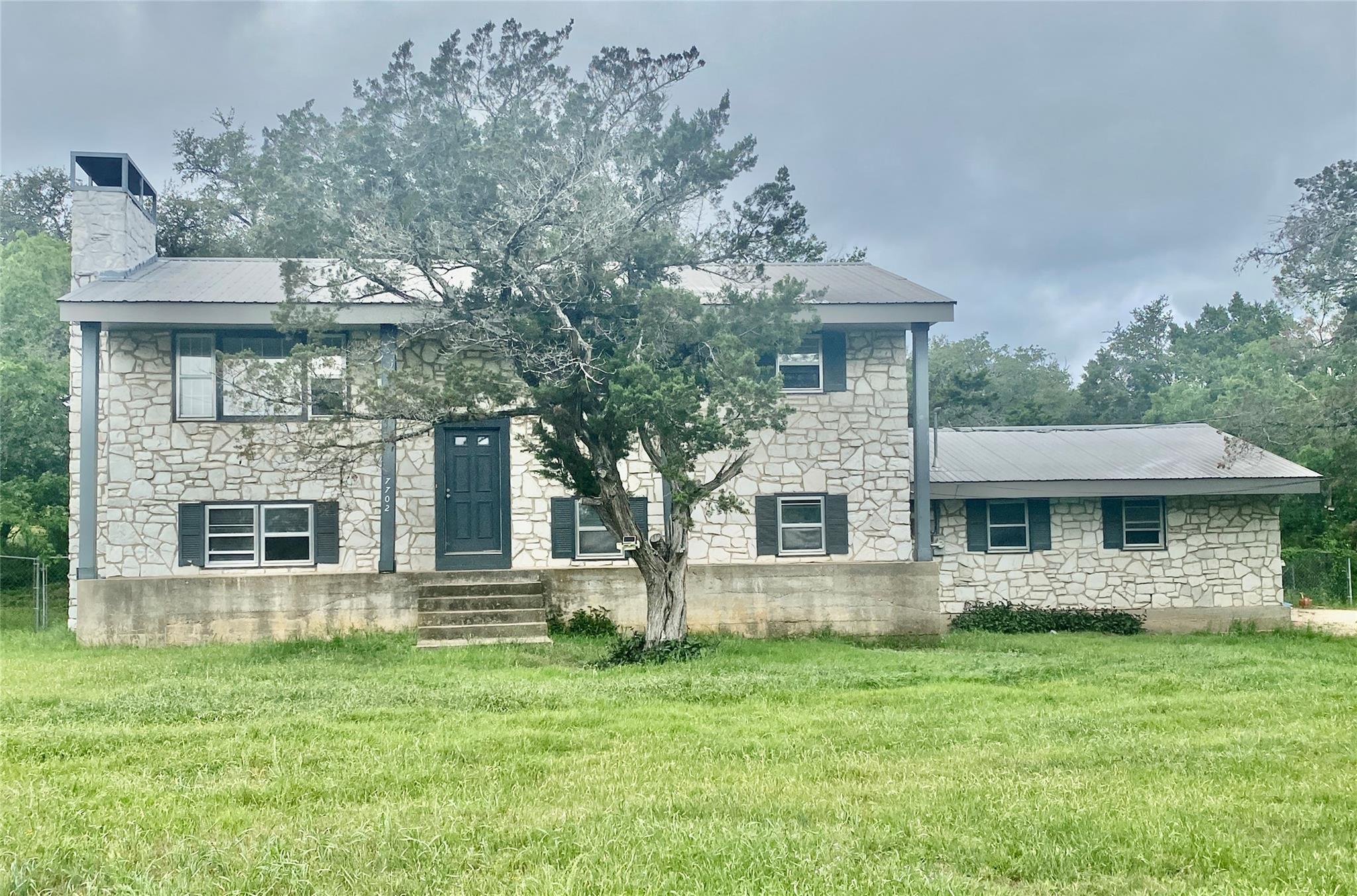7702 Pitter Pat Ln Property Photo 1