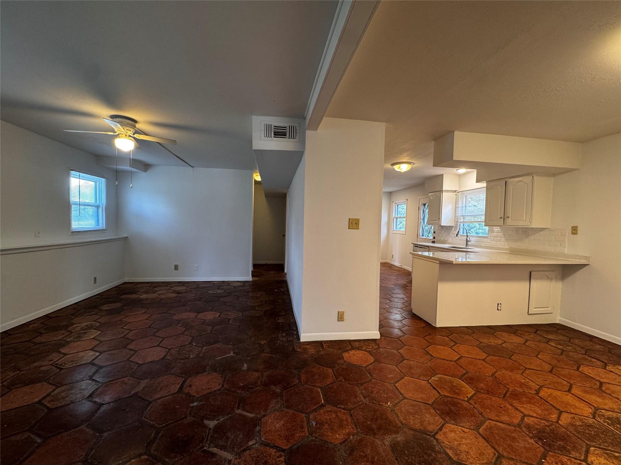 7702 Pitter Pat Ln Property Photo 7