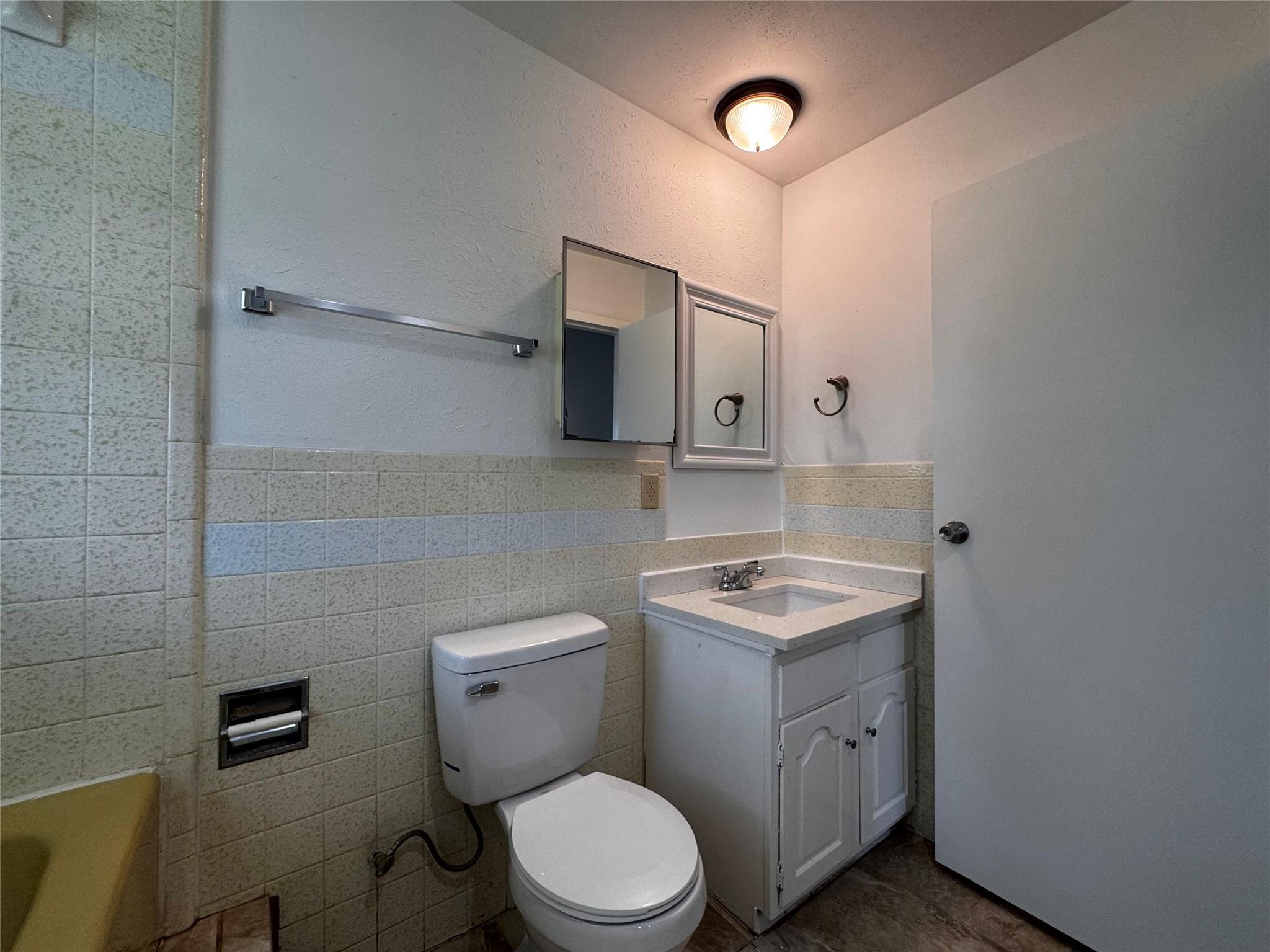 7702 Pitter Pat Ln Property Photo 13