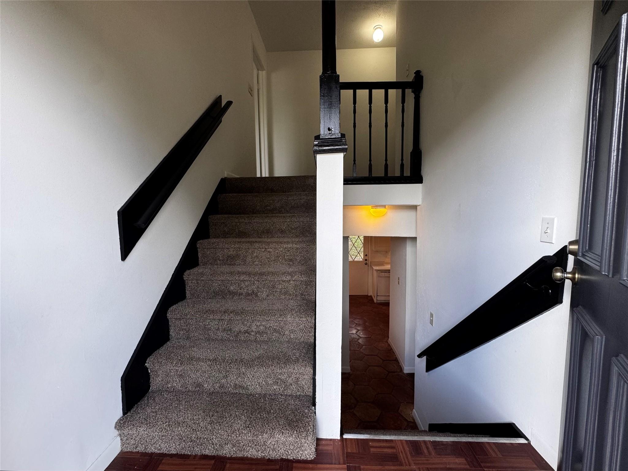 7702 Pitter Pat Ln Property Photo 18