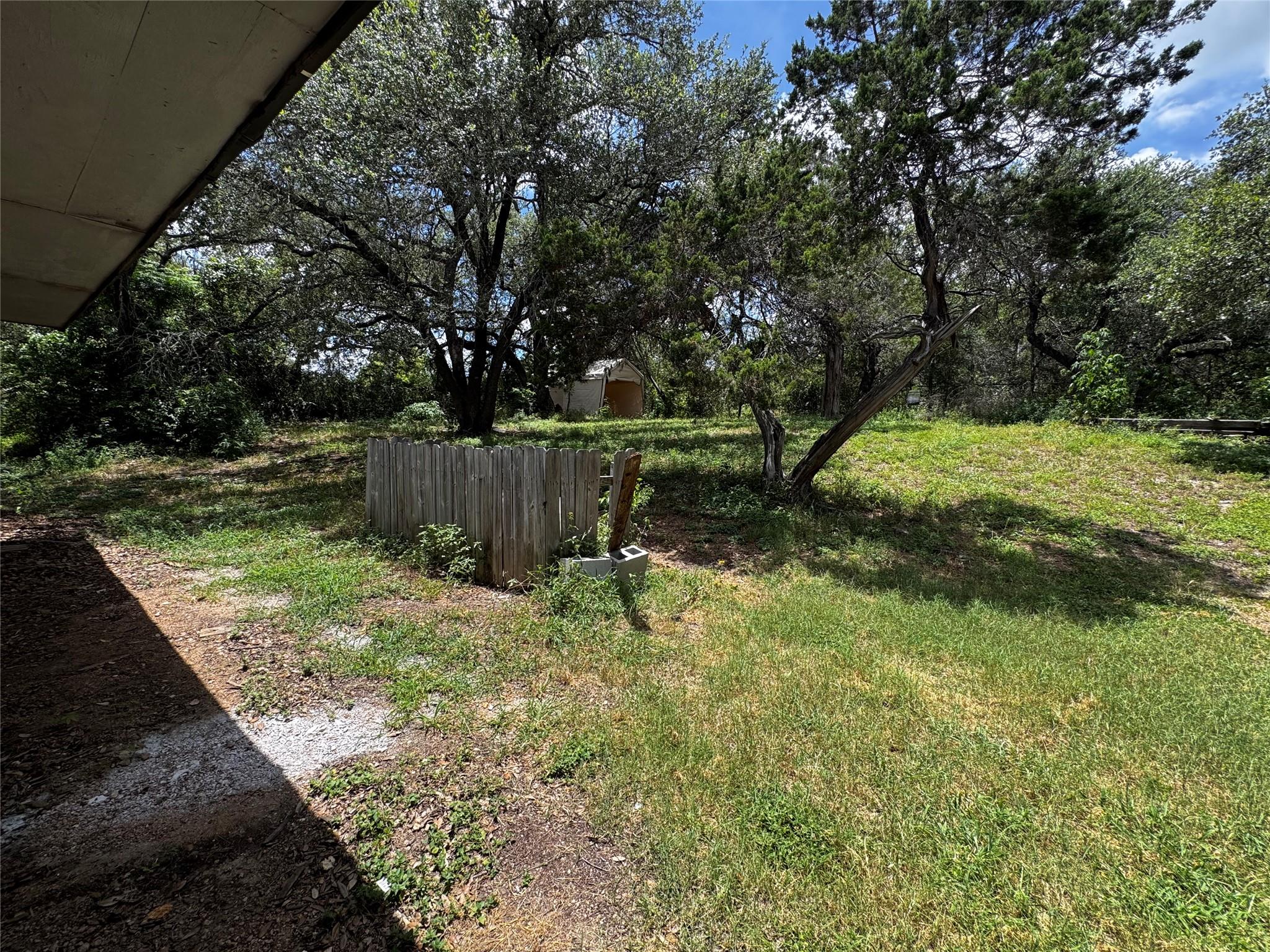 7702 Pitter Pat Ln Property Photo 25
