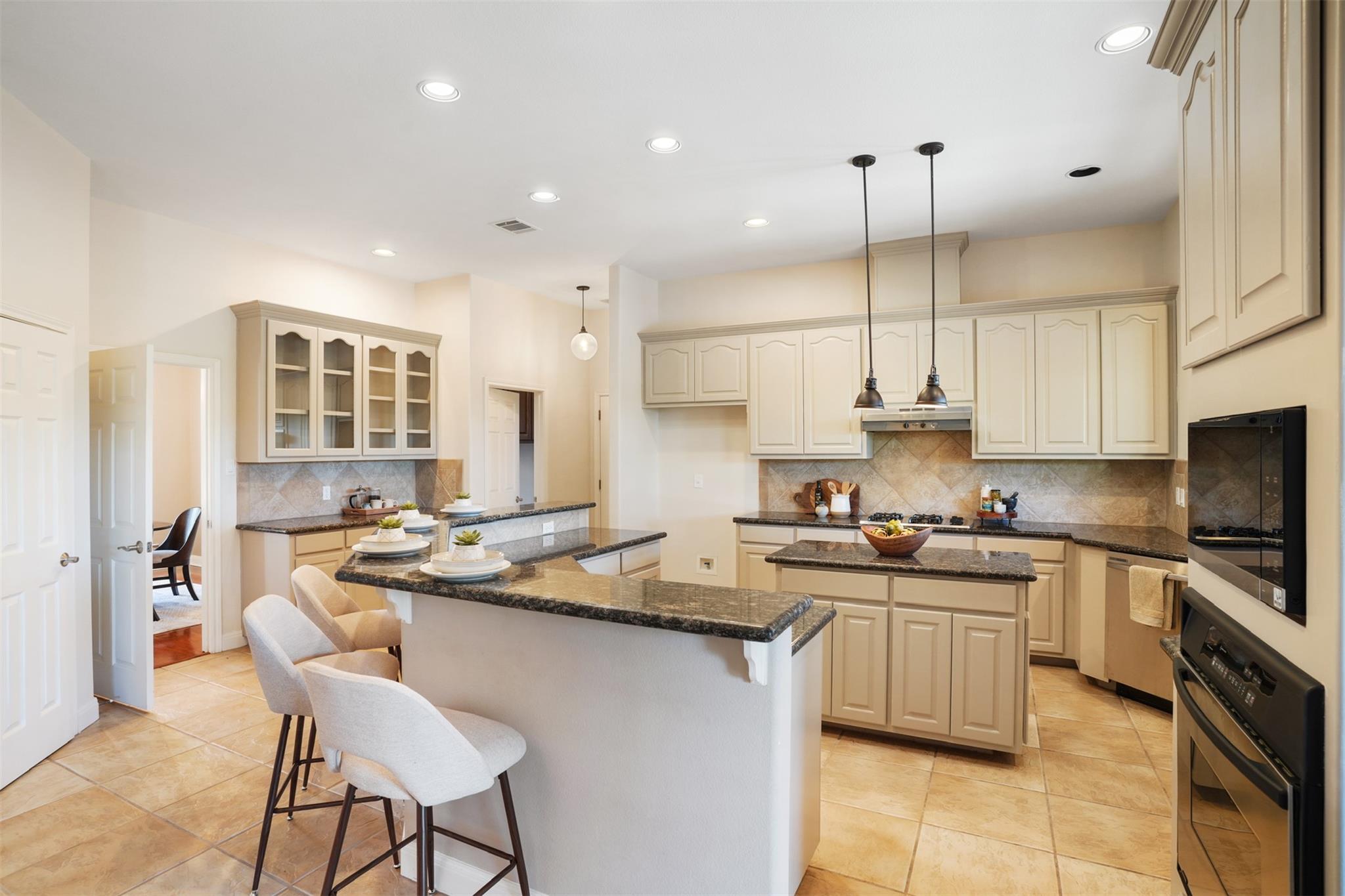 710 Timarron None Property Photo 6