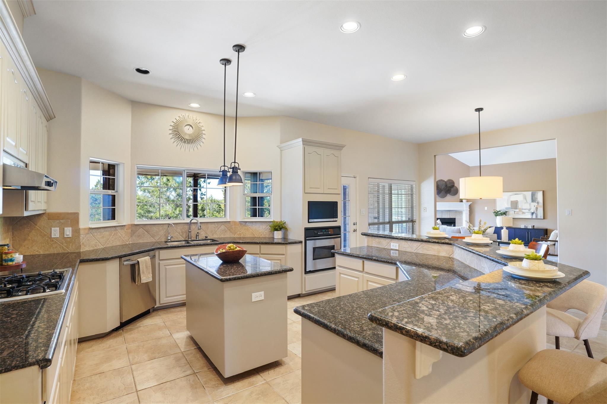 710 Timarron None Property Photo 7
