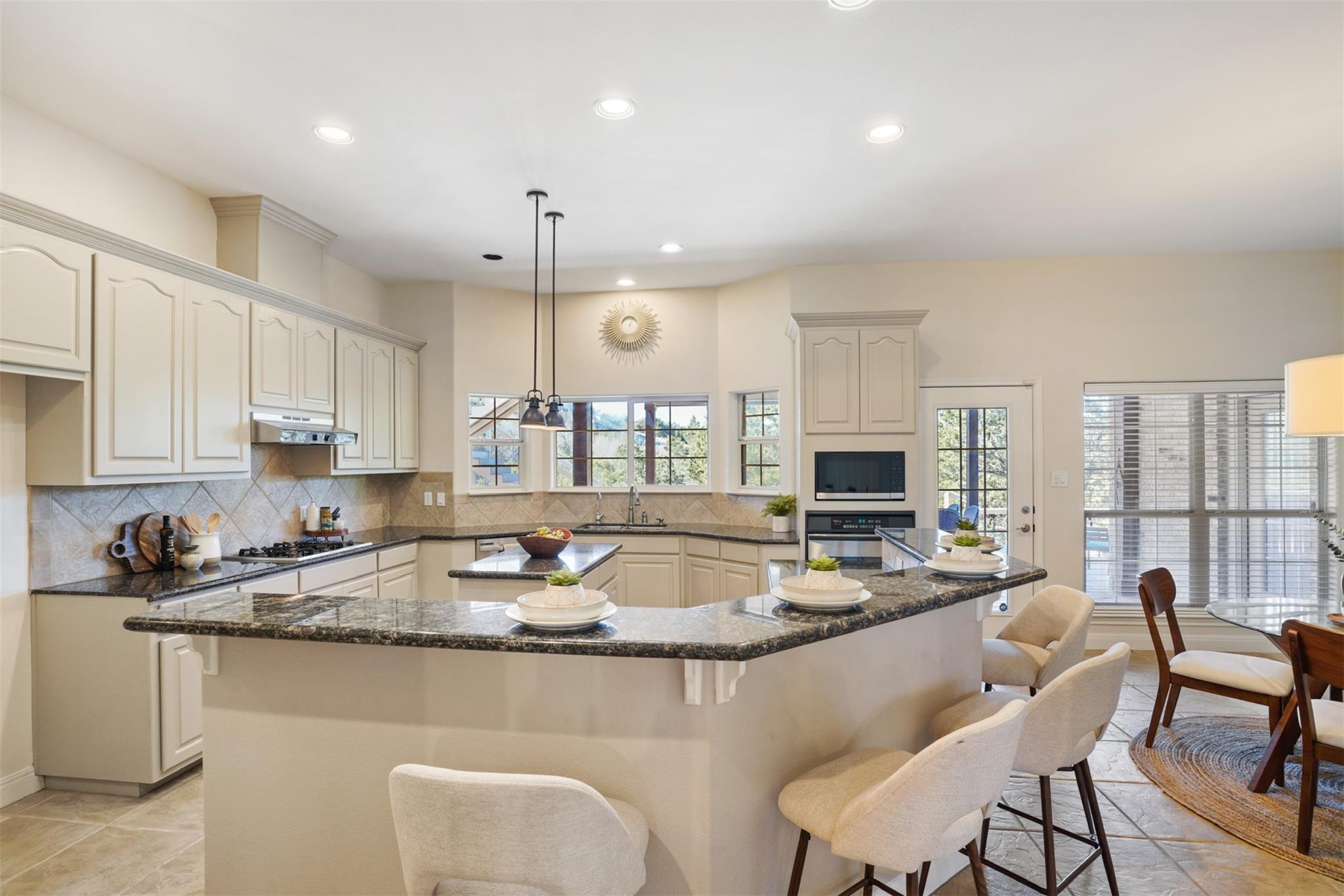 710 Timarron None Property Photo 8