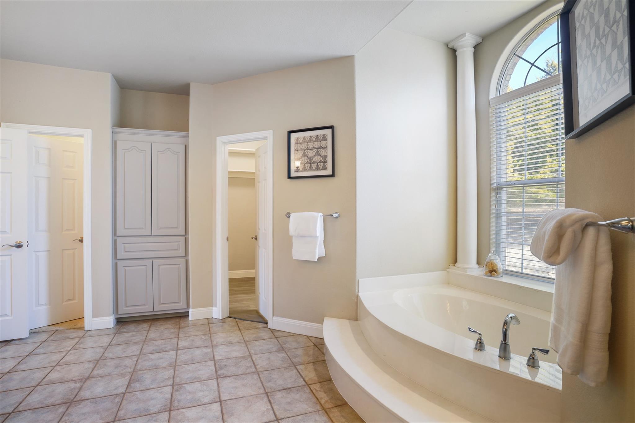 710 Timarron None Property Photo 17