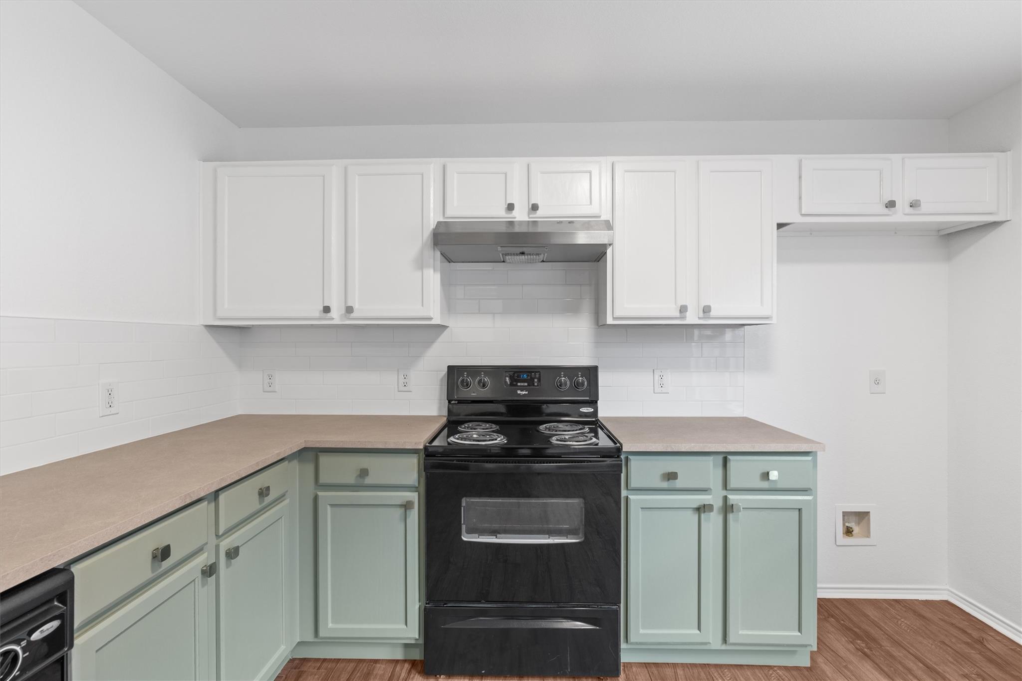 13505 Lismore Ln Property Photo 11