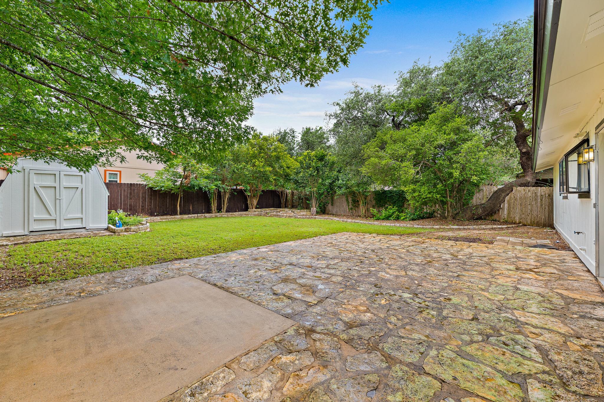 8022 Scotland Yard None Property Photo 35