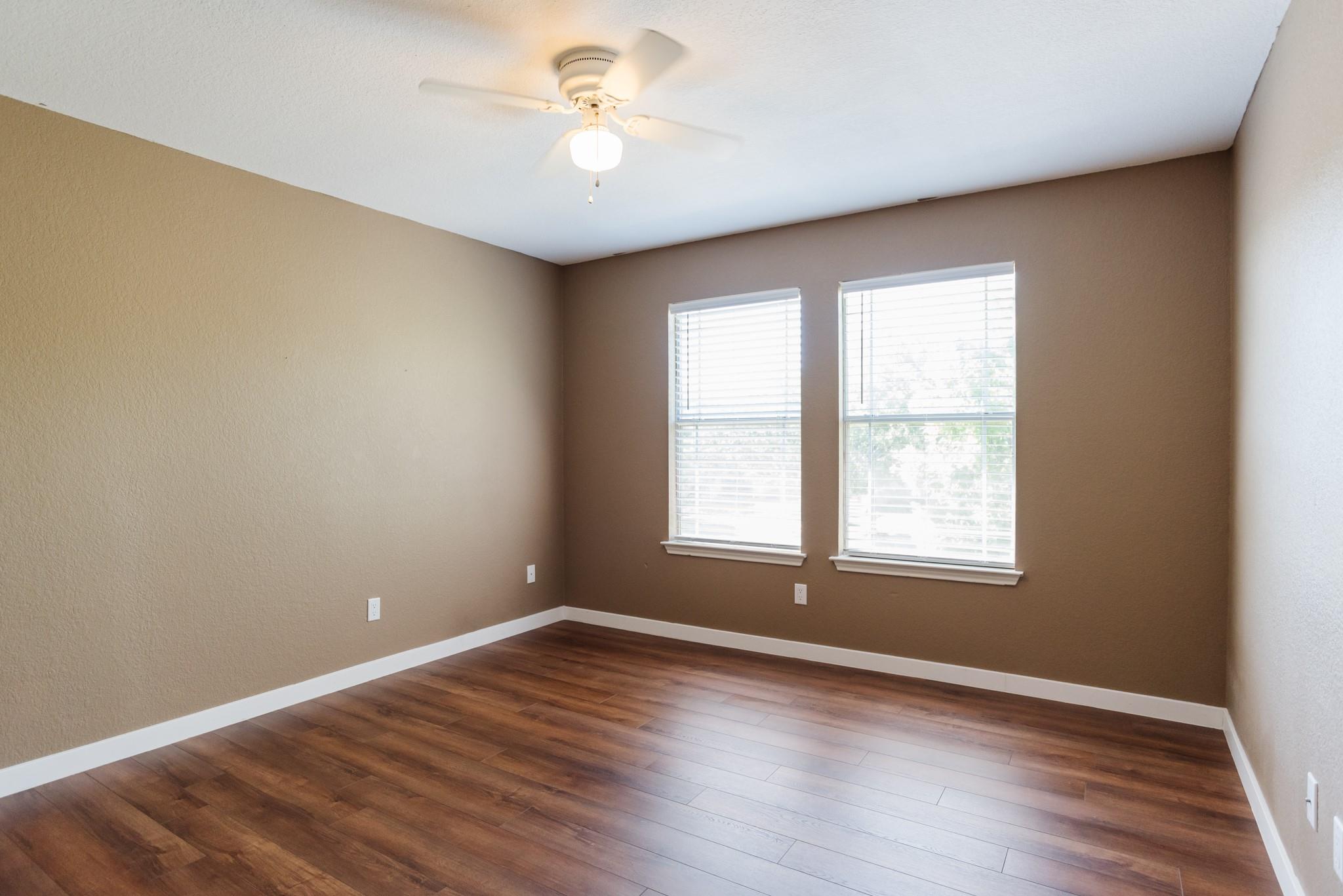 532 Sampson None Property Photo 30