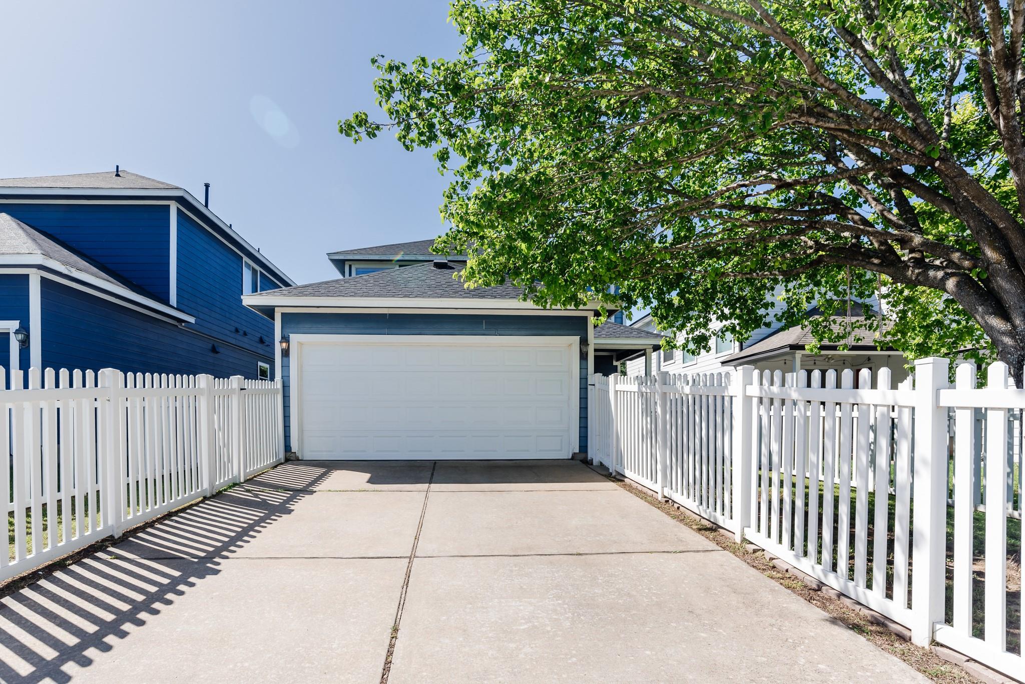 532 Sampson None Property Photo 37