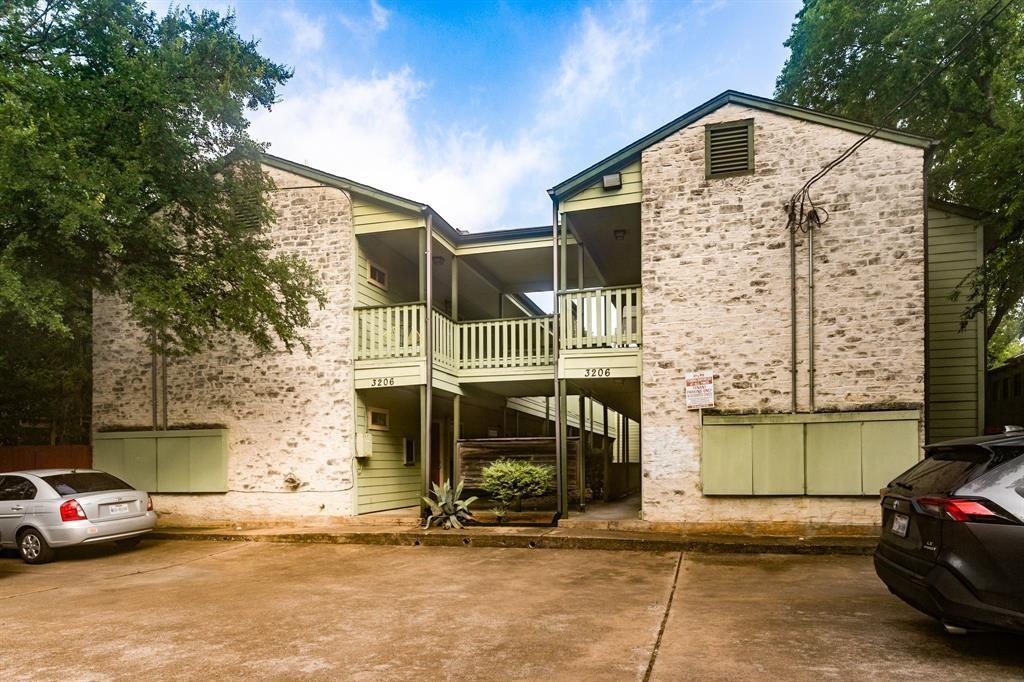 3206 King St 206 Property Photo 5