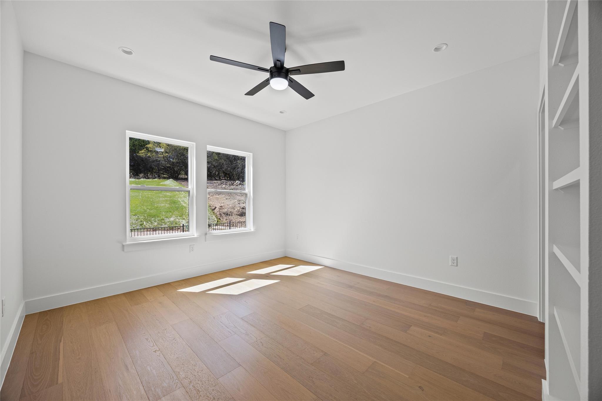 314 Alloway Dr Property Photo 16