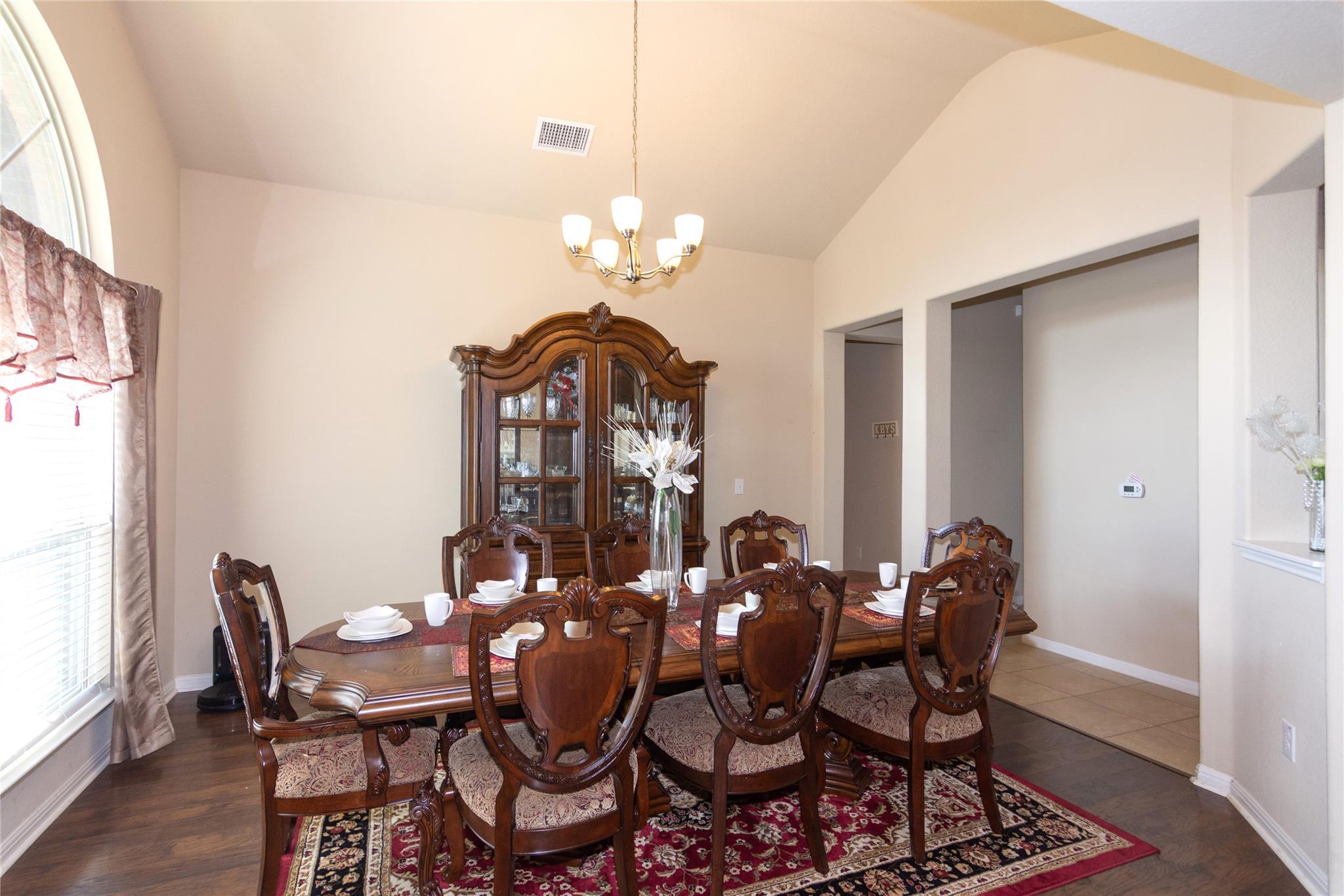 16428 Marcello Dr Property Photo 4
