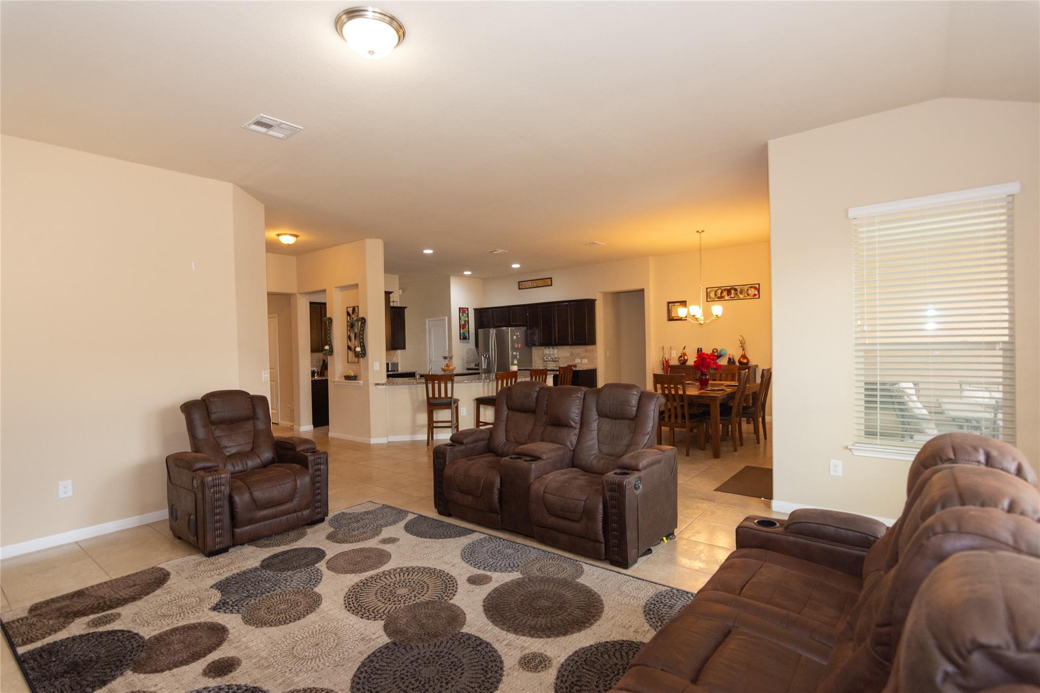 16428 Marcello Dr Property Photo 9