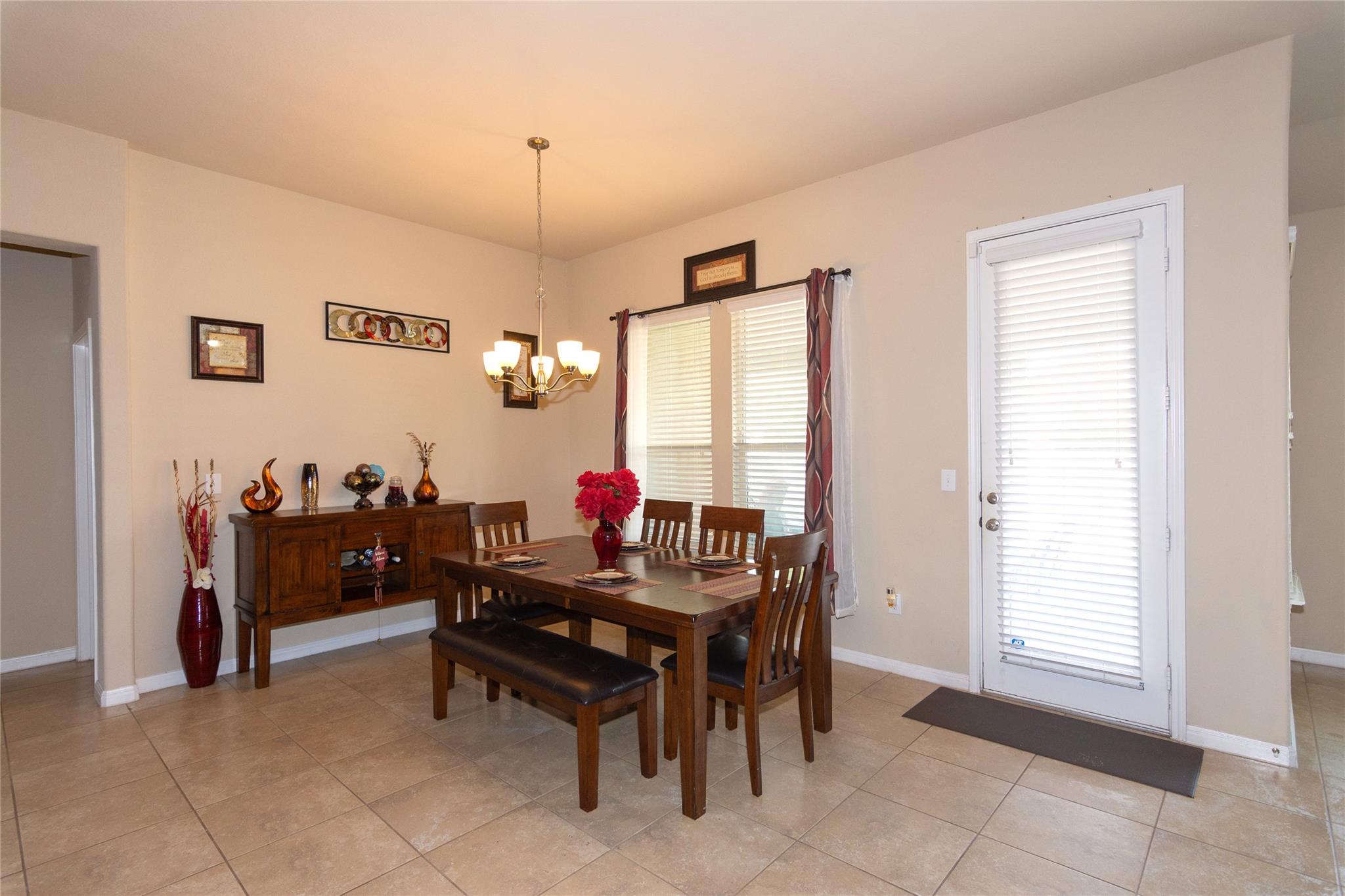 16428 Marcello Dr Property Photo 16
