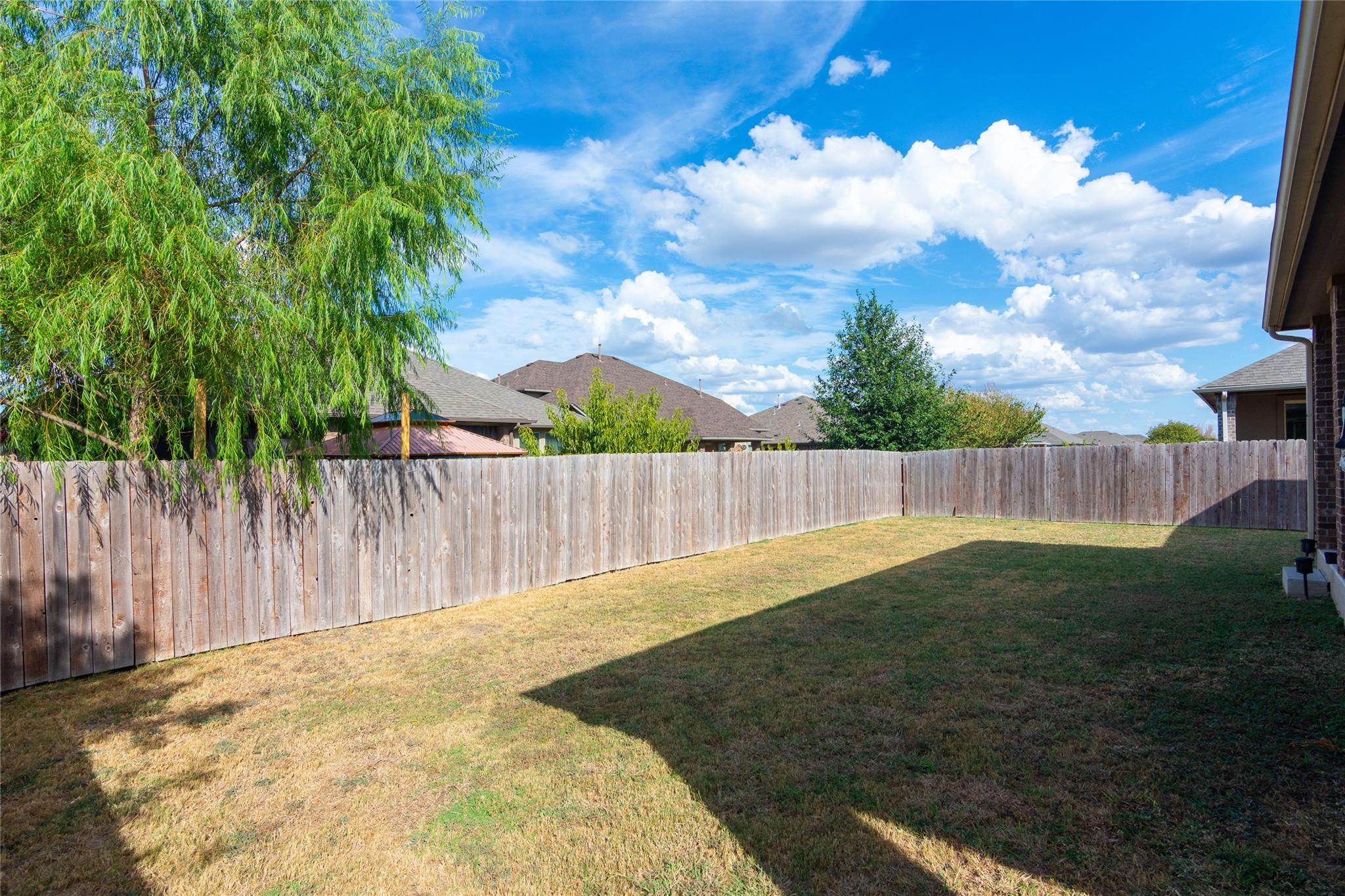16428 Marcello Dr Property Photo 35