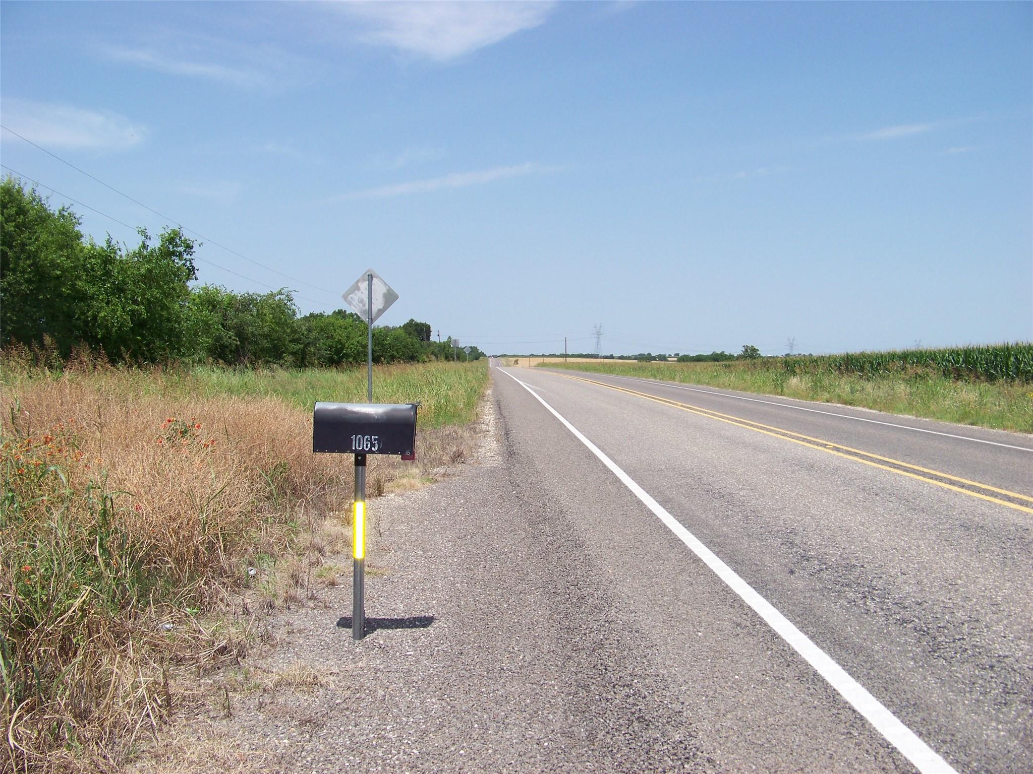 10650 Fm 971 Rd Property Photo 4