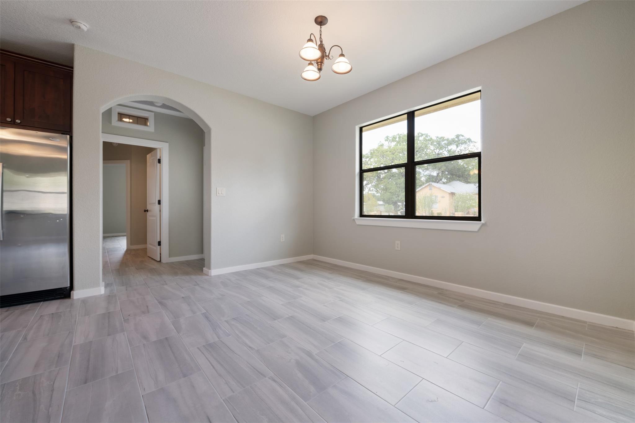 1215 Sherrard St #b Property Photo 13
