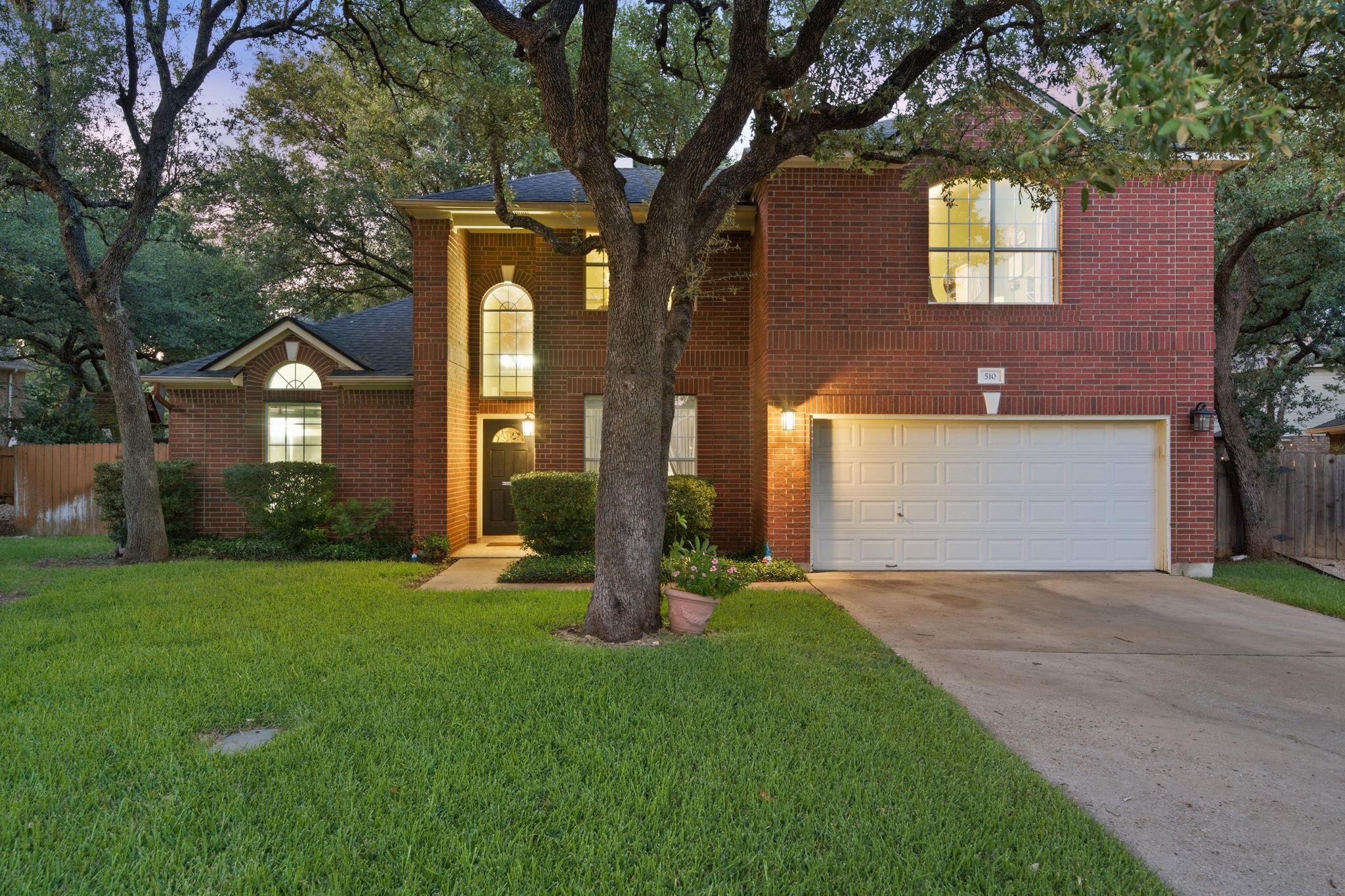 510 Brookstone Ct Property Photo