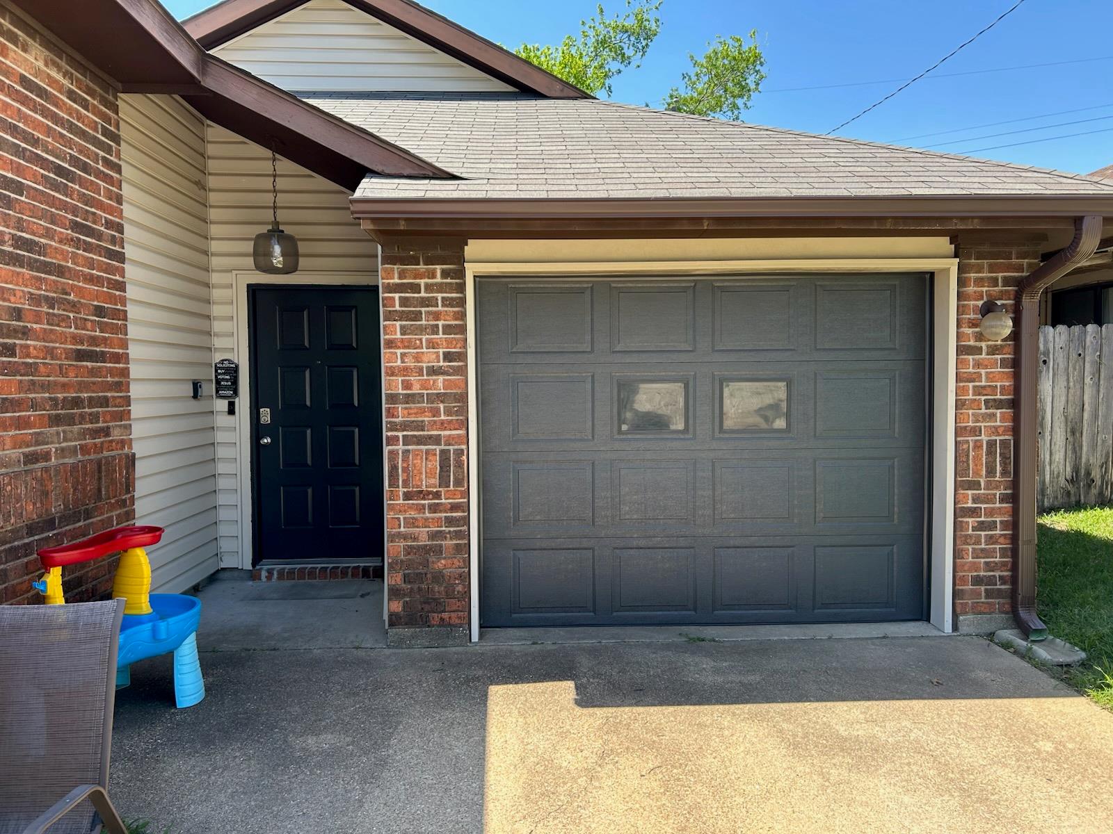4706 Stone Ridge Dr Property Photo 1