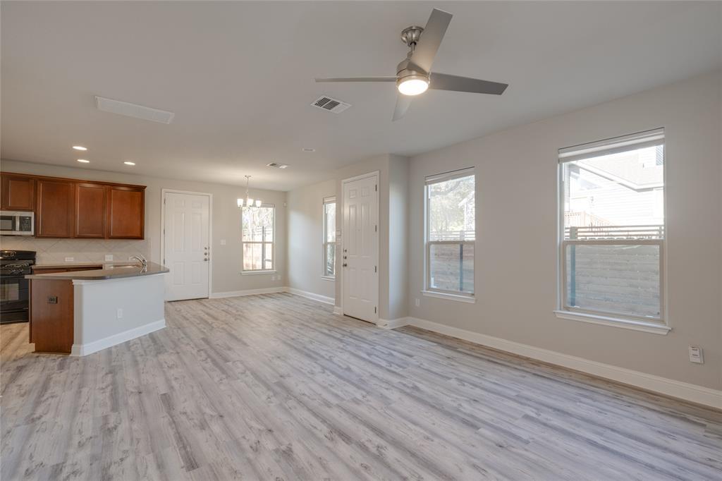 5701 Cougar Dr #d Property Photo 3