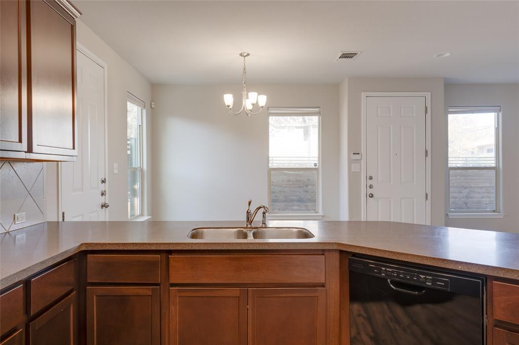 5701 Cougar Dr #d Property Photo 10