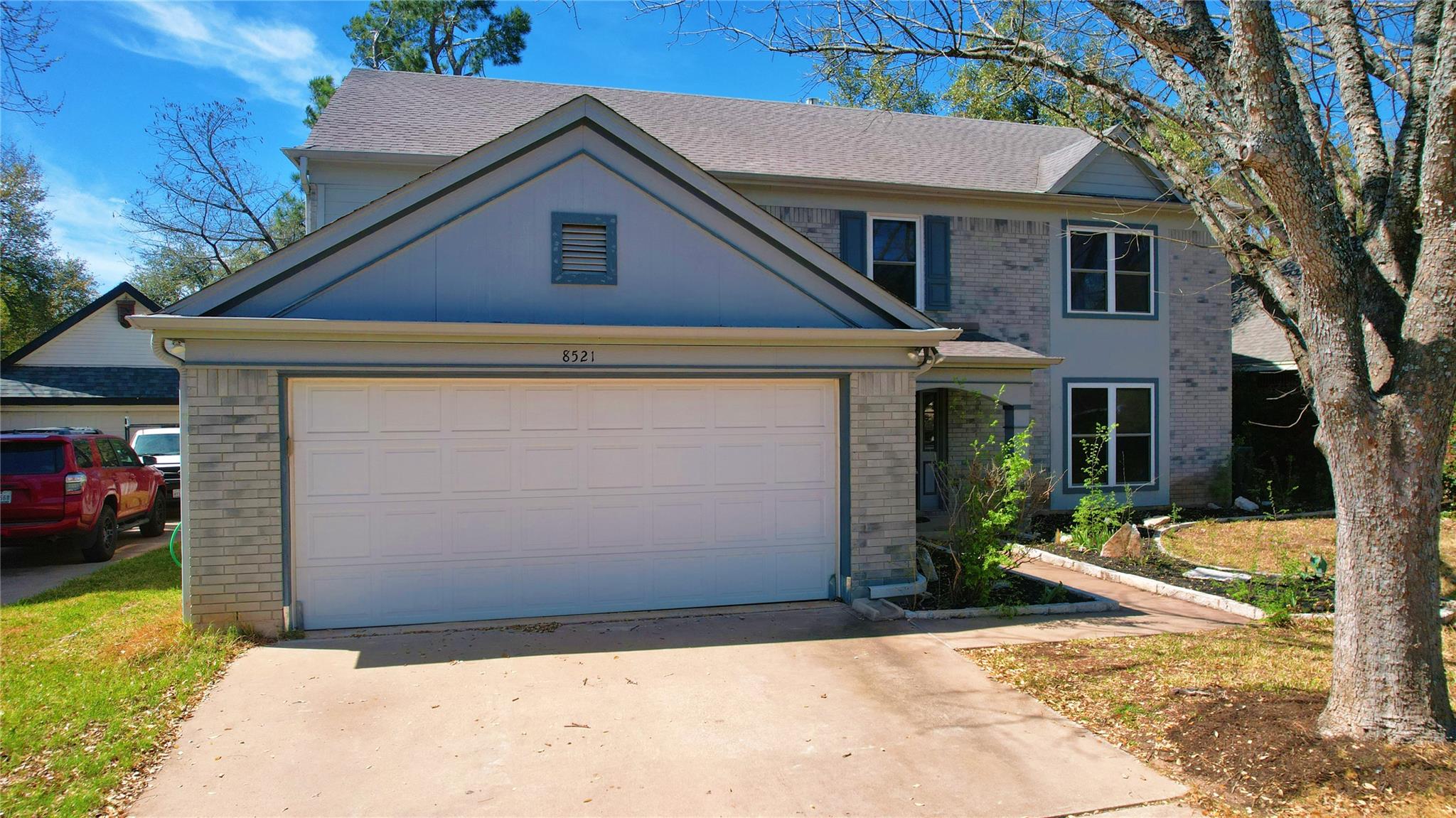 8521 Racine Trl Property Photo 3