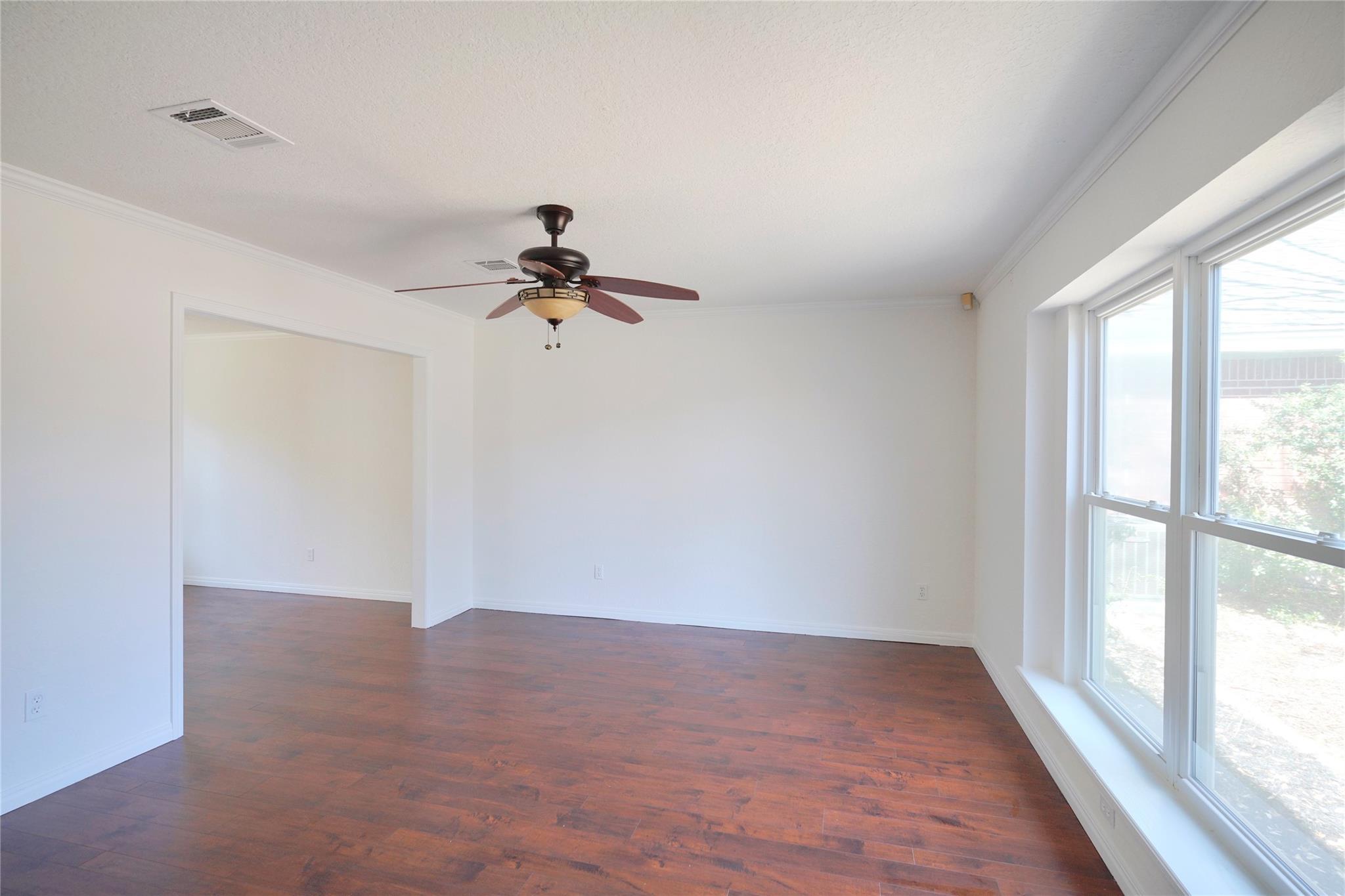 8521 Racine Trl Property Photo 13