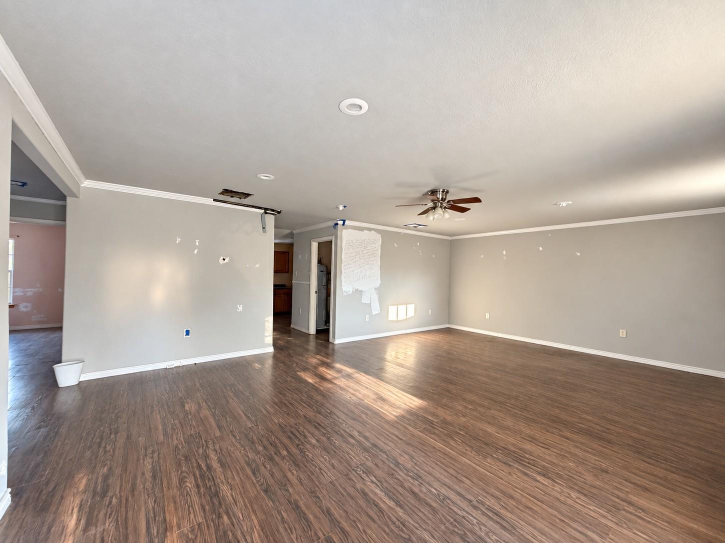900 Lee Ln Property Photo 4