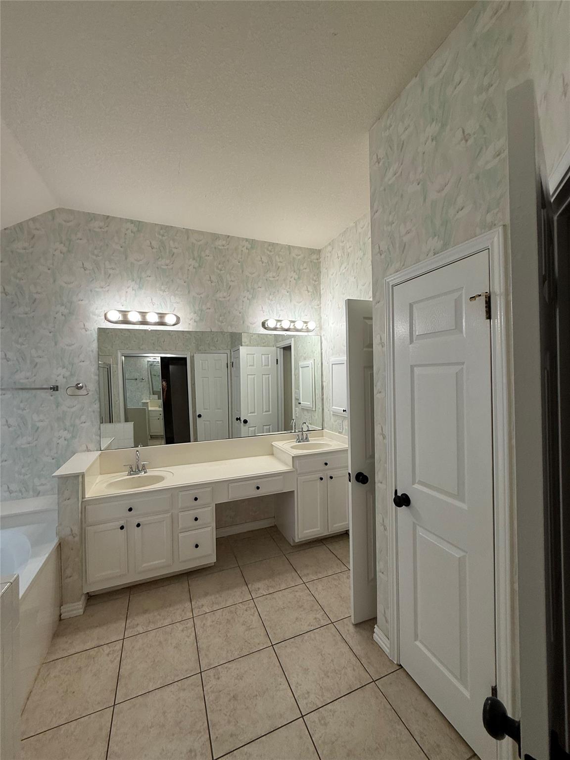 17803 Dansworth Rd Property Photo 10