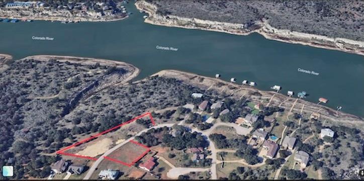 22006 Redbird Dr Property Photo 4