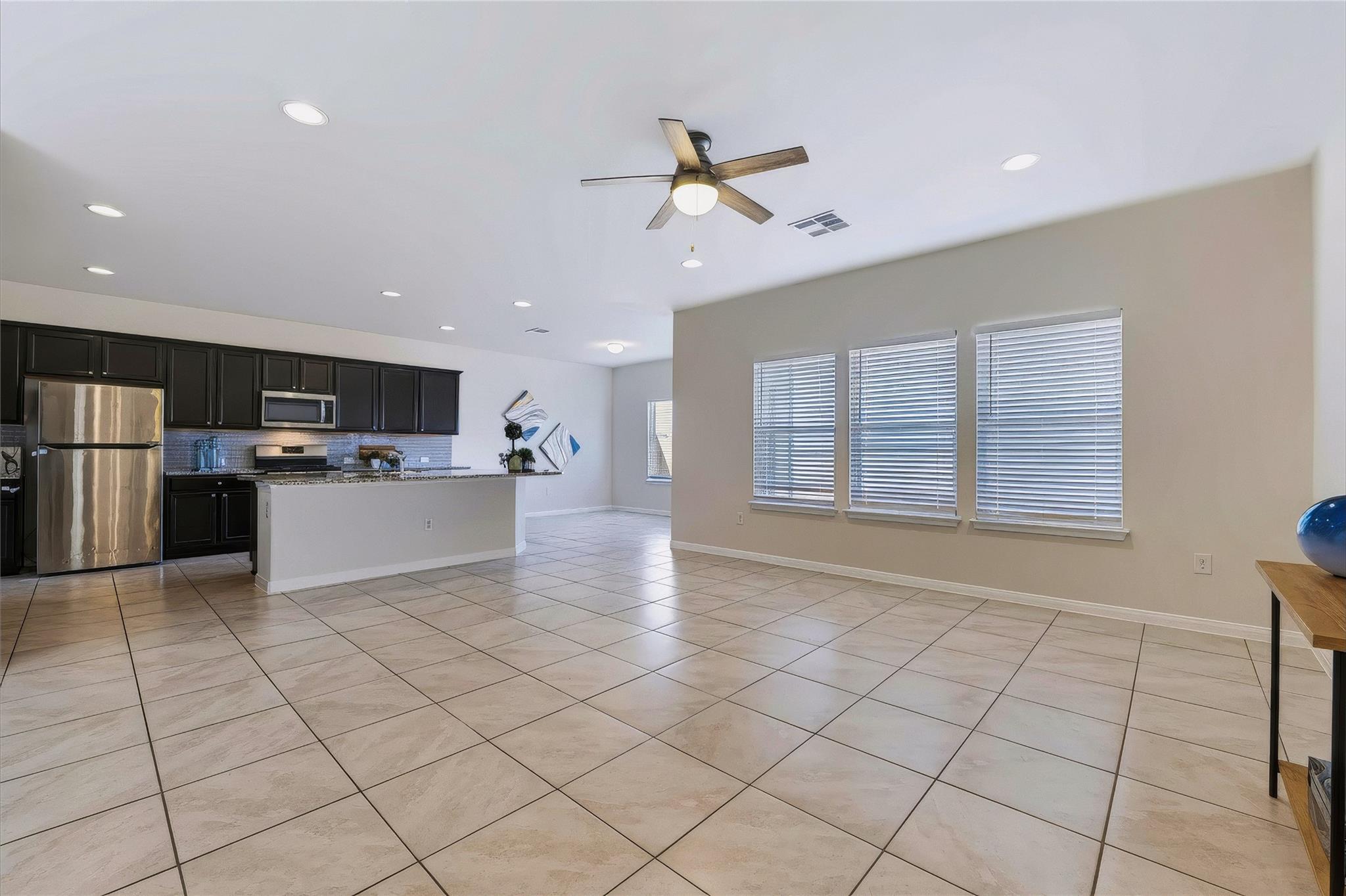 1173 La Conterra Blvd Property Photo 10