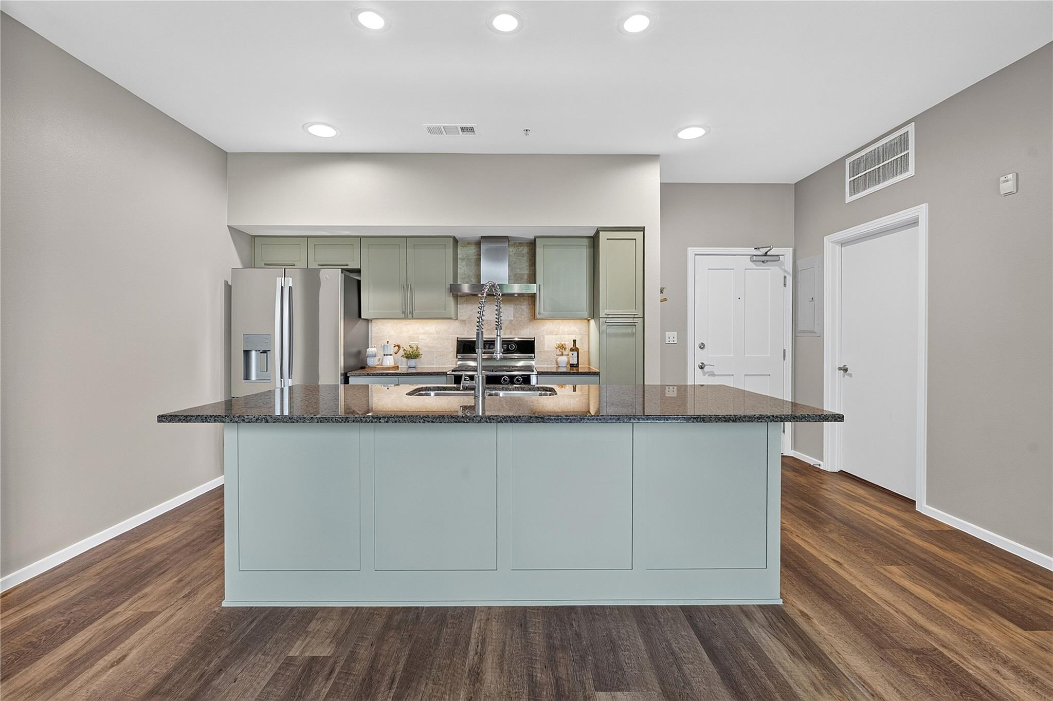 1600 Barton Springs Rd #5308 Property Photo 14
