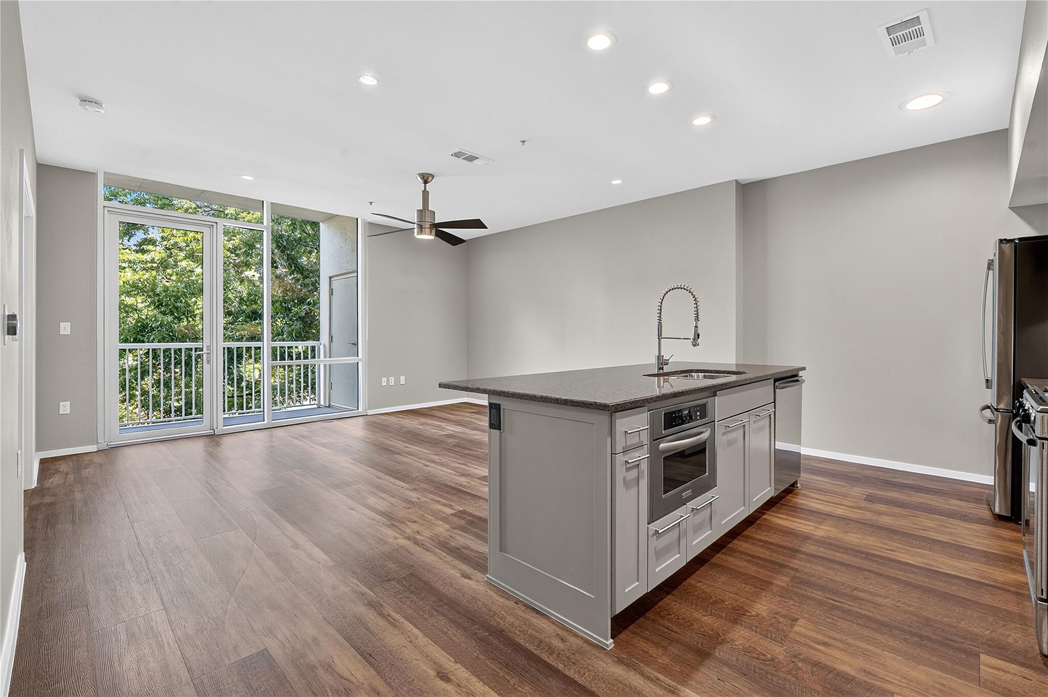 1600 Barton Springs Rd #5308 Property Photo 18