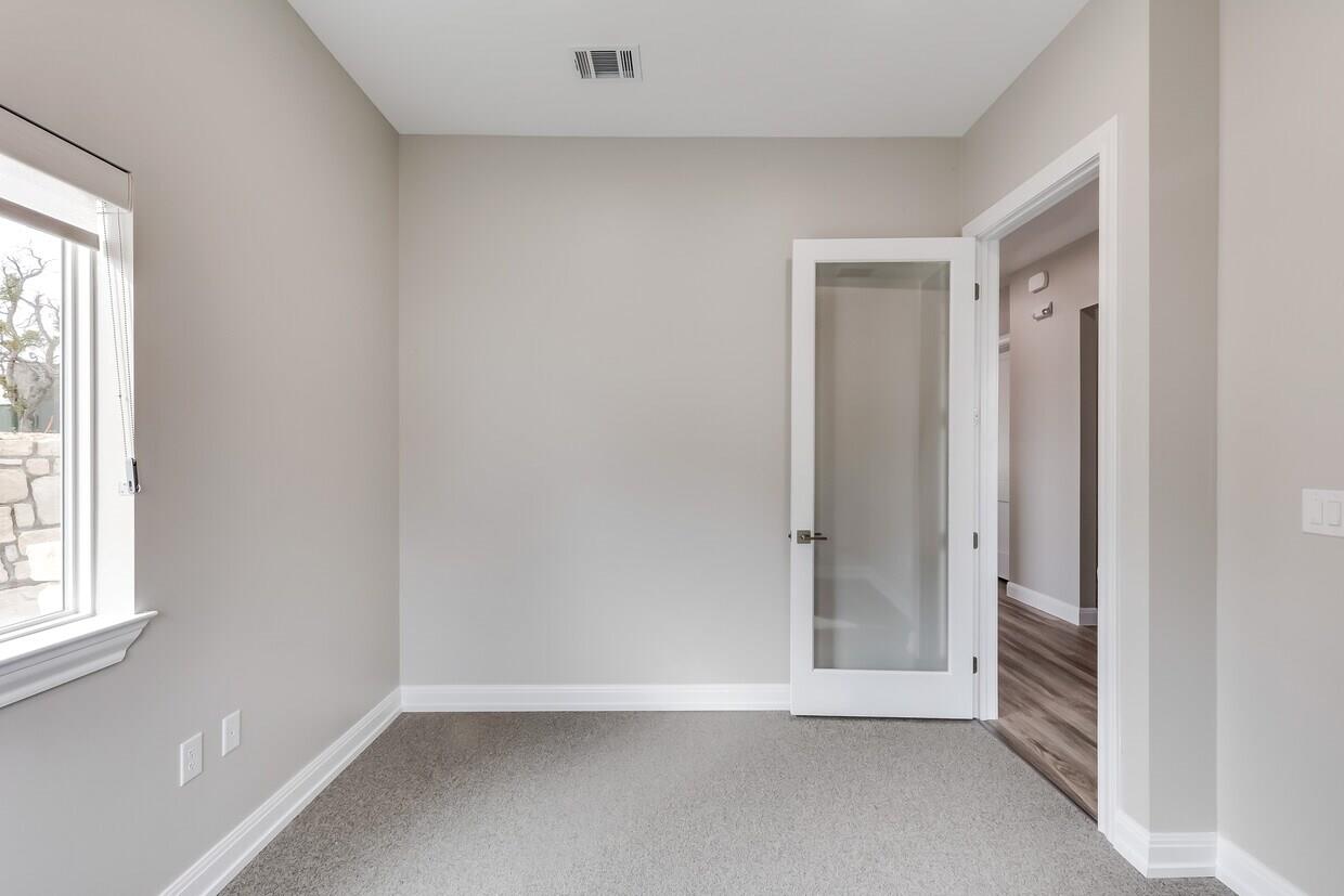 2901 Caballo Ranch Blvd #12d Property Photo 13