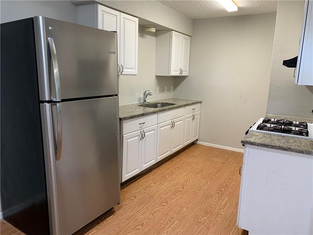 6920 Bennett Ave B Property Photo 1