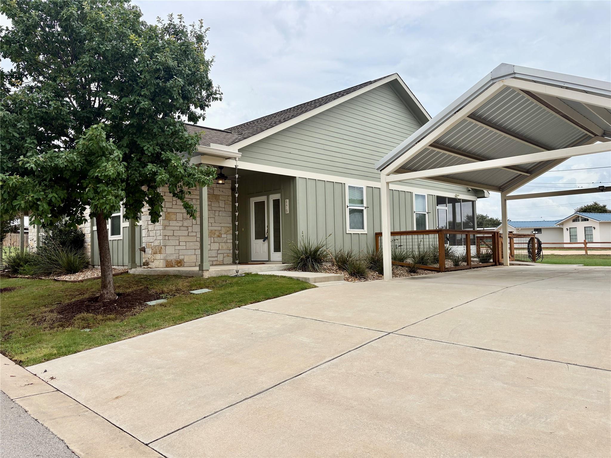 241 Rose Dr #b Property Photo 20