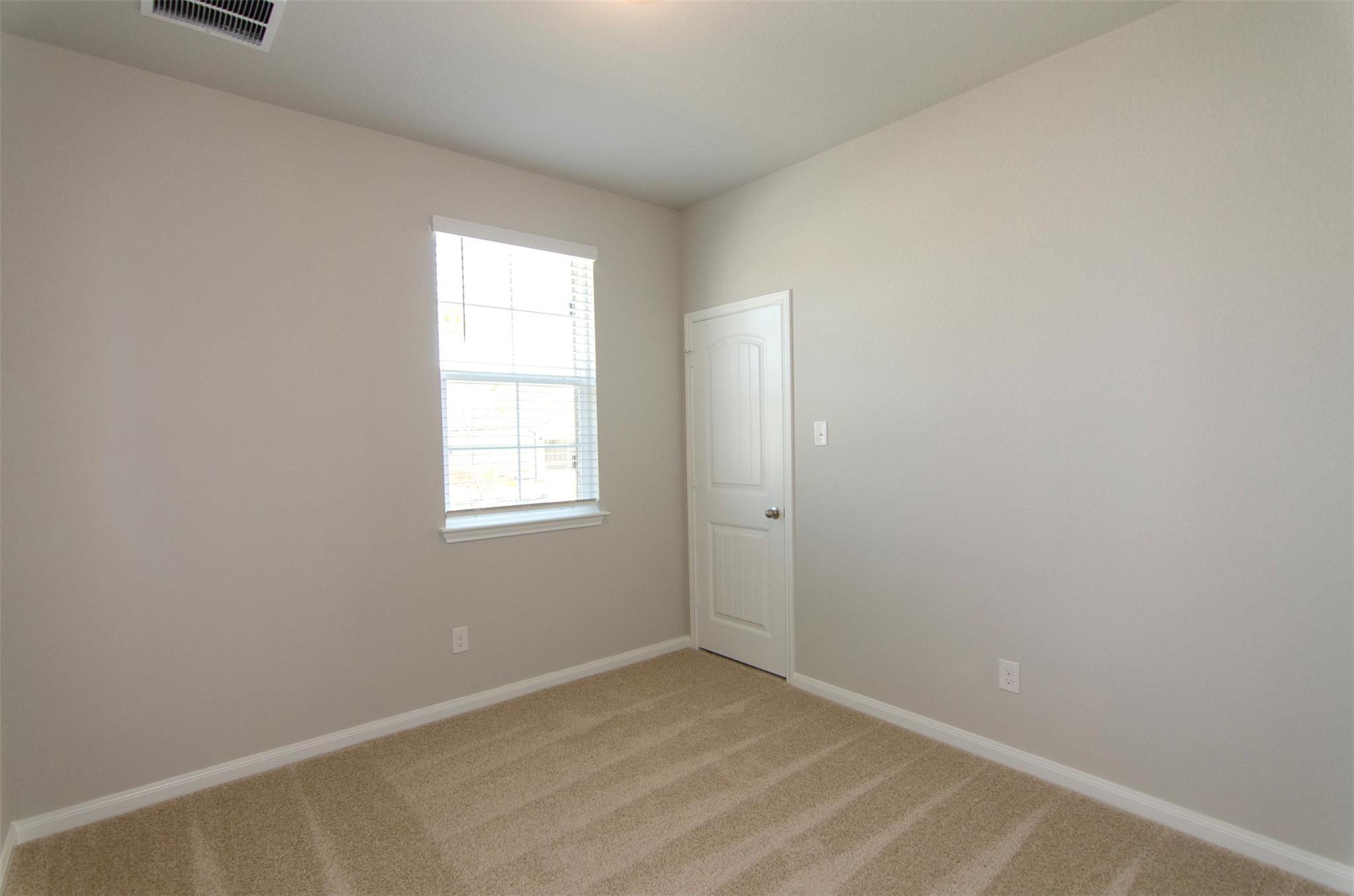 262 Fall Aster Dr Property Photo 9