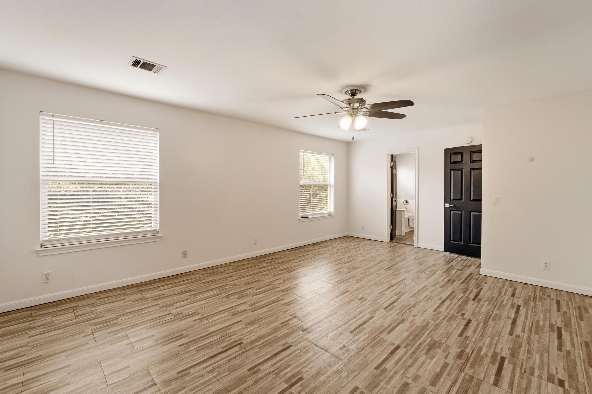 2315 Arnie Ln Property Photo 25